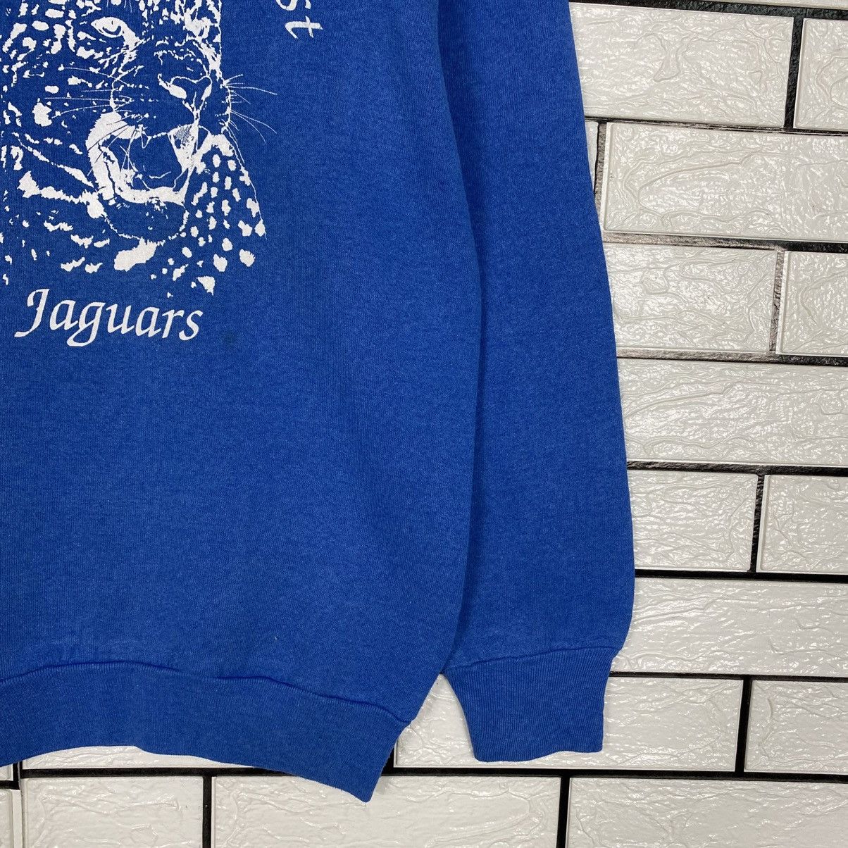 Vintage Vintage Sweatshirt St John The Baptist Jaguars Big Logo Size US S / EU 44-46 / 1 - 6 Thumbnail