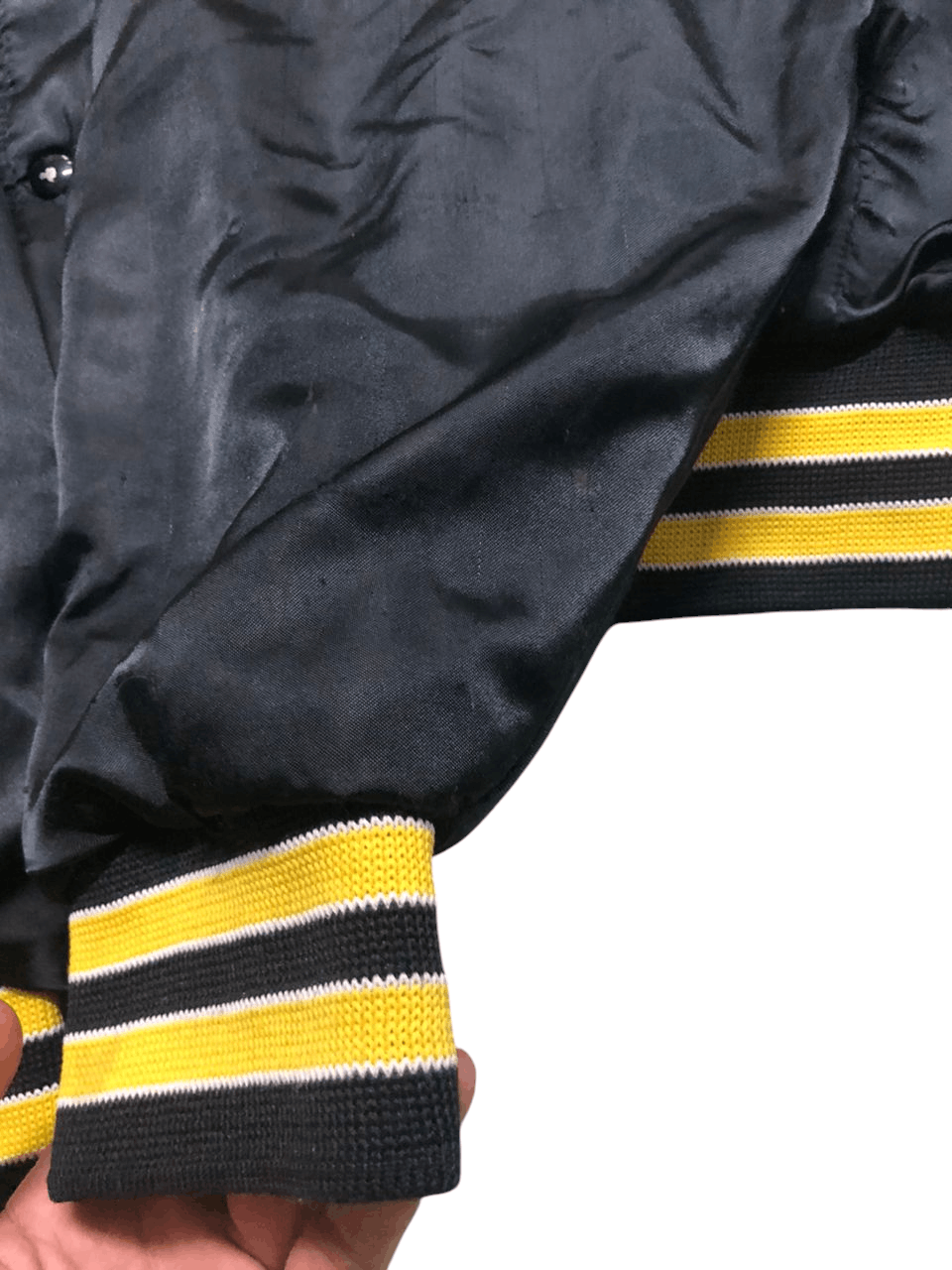 Vintage Vintage 80s Aristo Jac Sattin Bomber Jacket Distressed Size US L / EU 52-54 / 3 - 15 Thumbnail