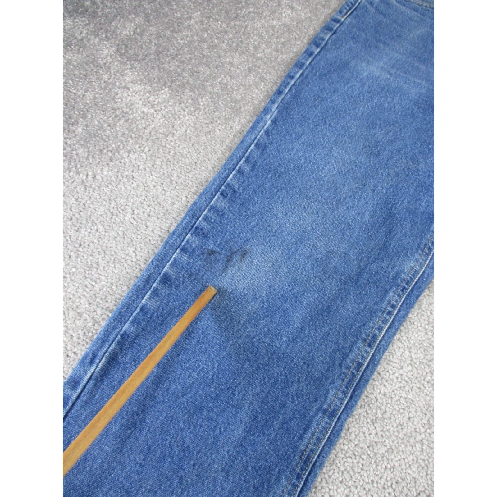 Carhartt Carhartt Jeans Mens 32 Medium Wash Denim Relaxed Fit 32X27 Size US 32 / EU 48 - 2 Thumbnail