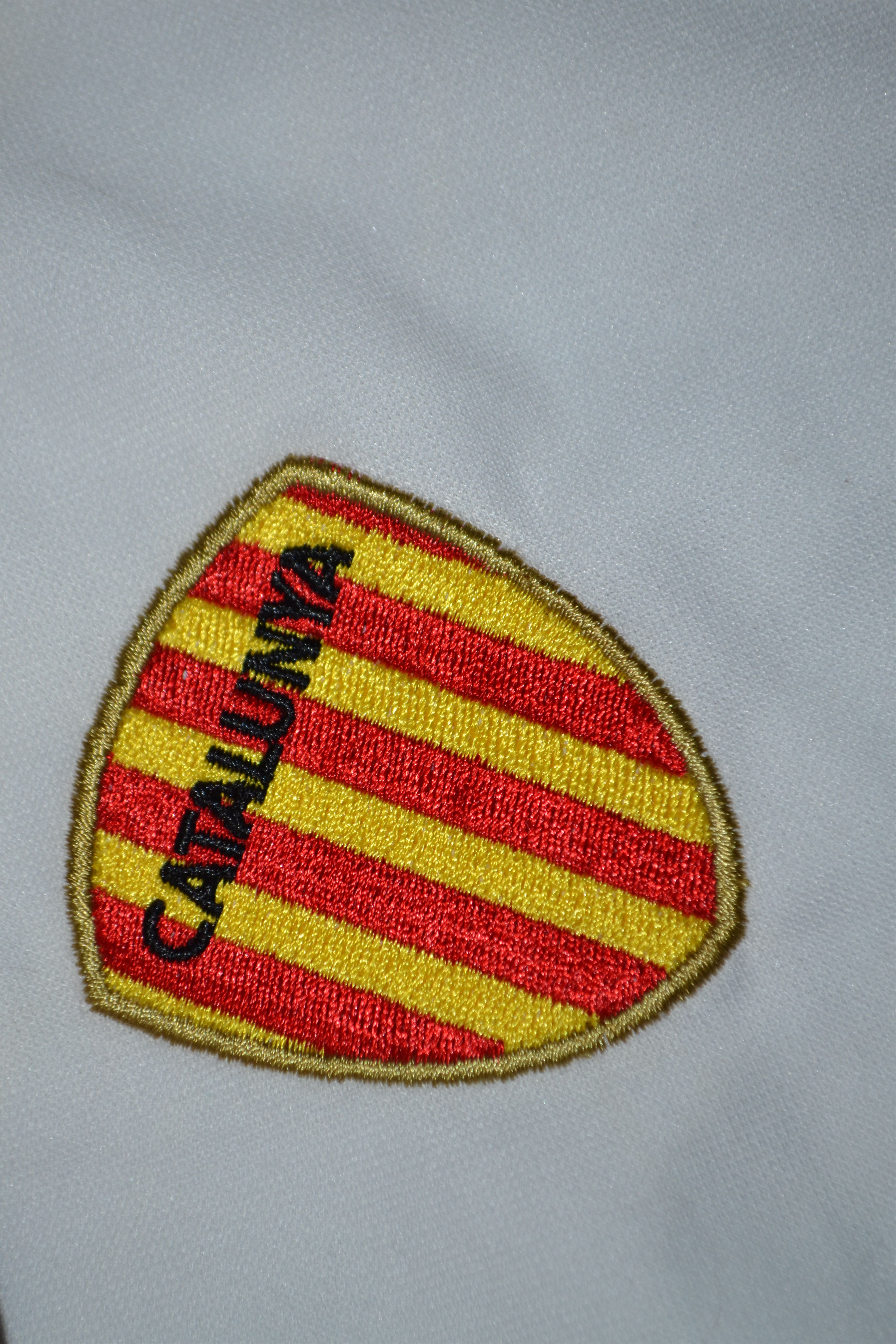Other Catalunya Kipsta Football Shirt Soccer Jersey Camiseta Size US S / EU 44-46 / 1 - 5 Thumbnail