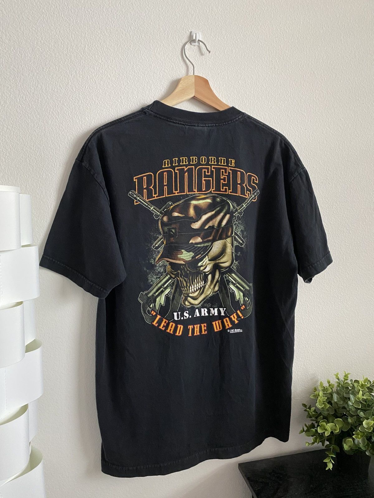 Other Vintage 00s US Army Skull Airborne Military Gun Tee Size US L / EU 52-54 / 3 - 3 Thumbnail