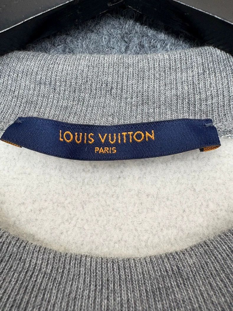 Louis Vuitton Louis Vuitton Nigo Heart Logo Sweatshirt Large -2505 Size US L / EU 52-54 / 3 - 4 Thumbnail
