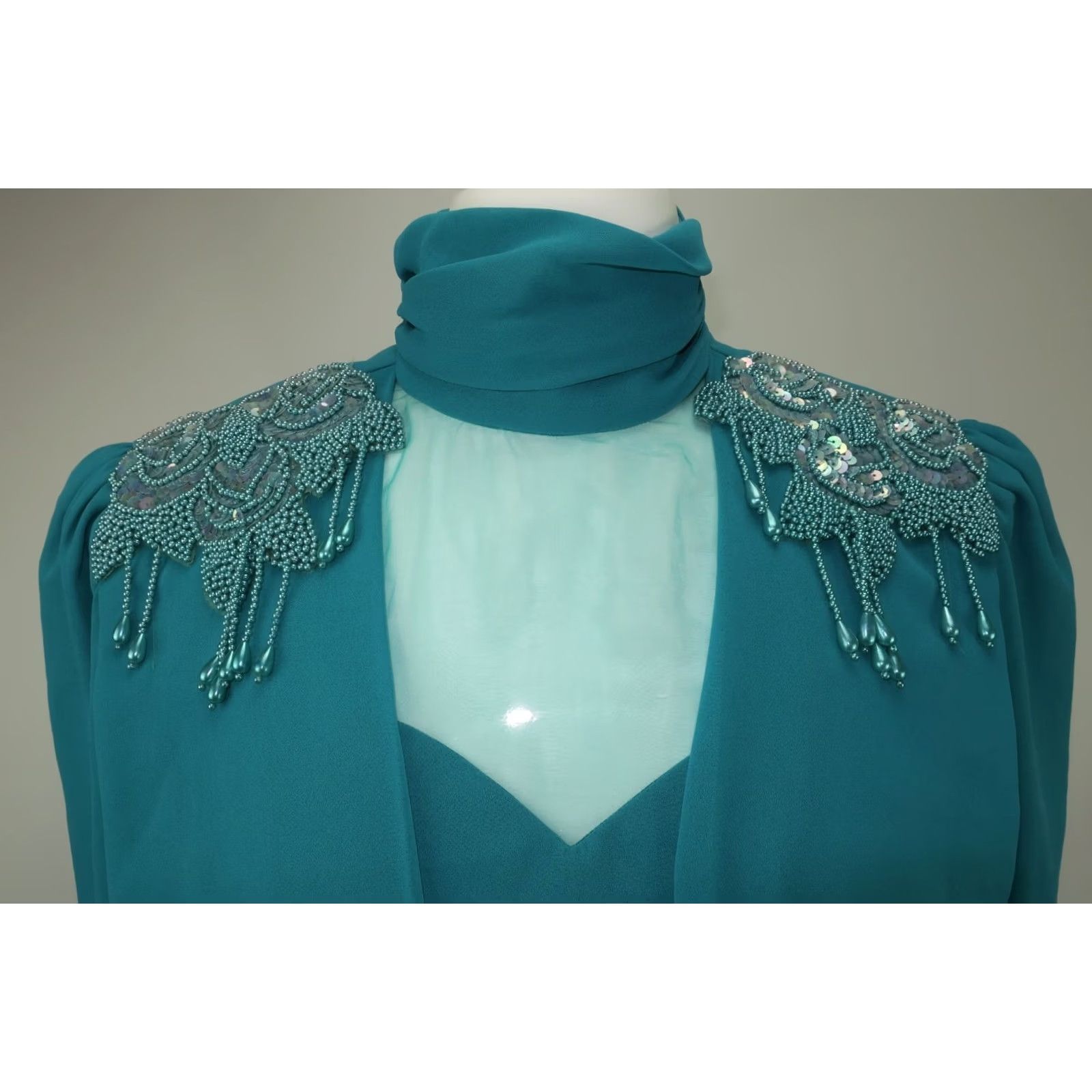 Vintage VINTAGE Patra Dress Knee Length Sequin Chiffon Organza Cape Design 80s Blue Sz 10 Womens Size L / US 10 / IT 46 - 3 Thumbnail