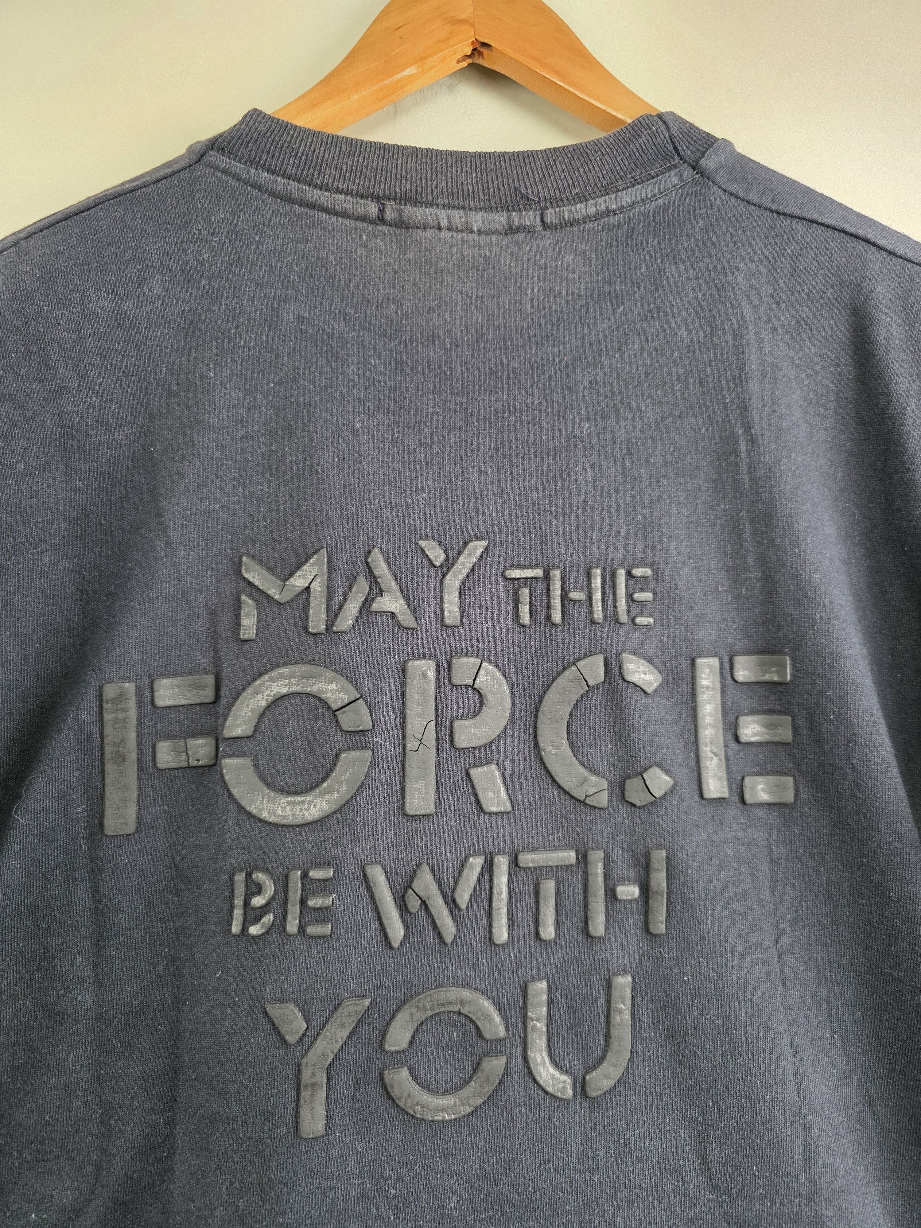Star Wars × Vintage 1997 Star Wars may the force be with you L 21.5" 29" Size US L / EU 52-54 / 3 - 7 Thumbnail