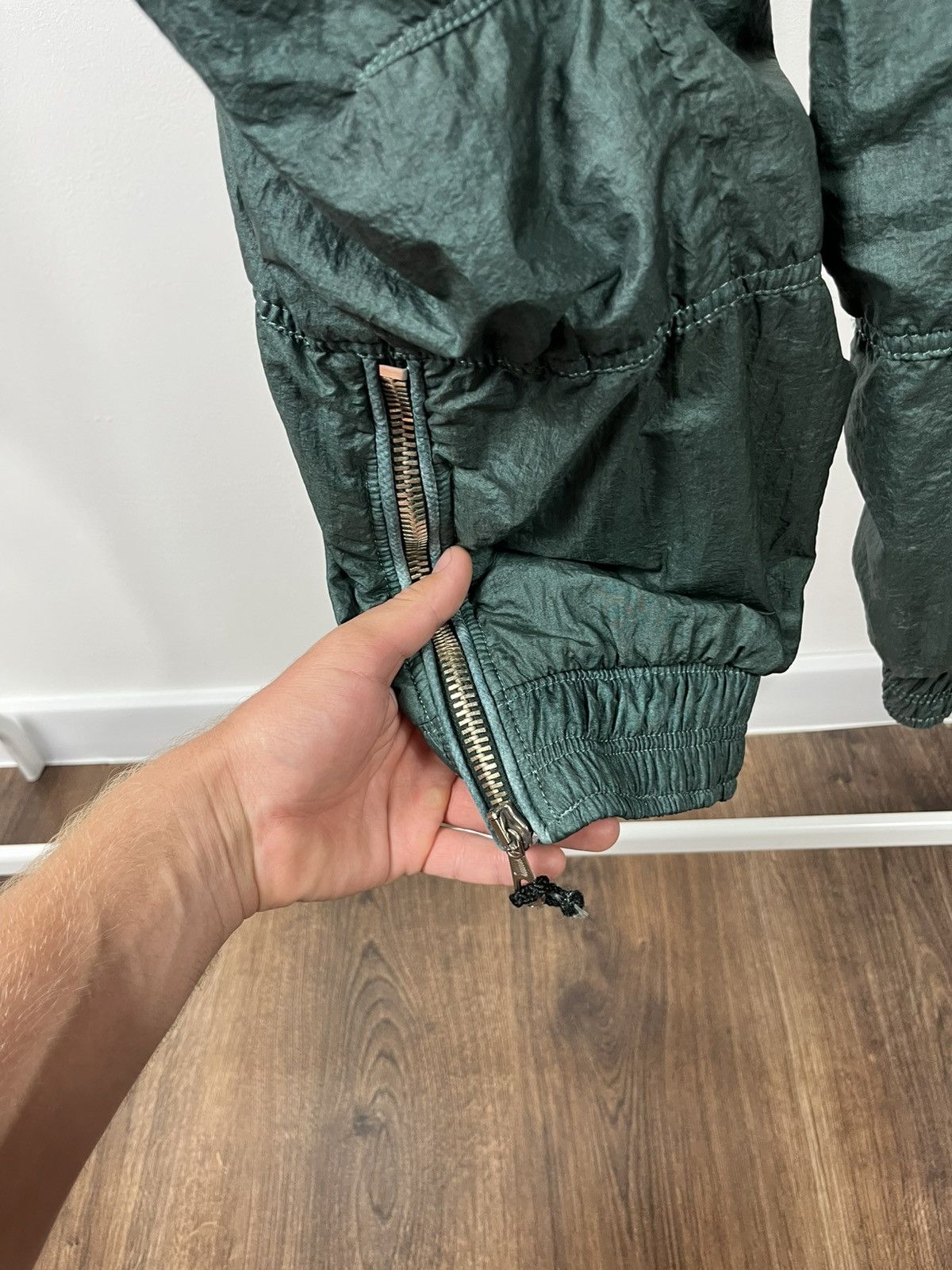 Vintage Vintage Ski Sunset Wear green nylon ski pants 50 Austria Size US 34 / EU 50 - 8 Thumbnail