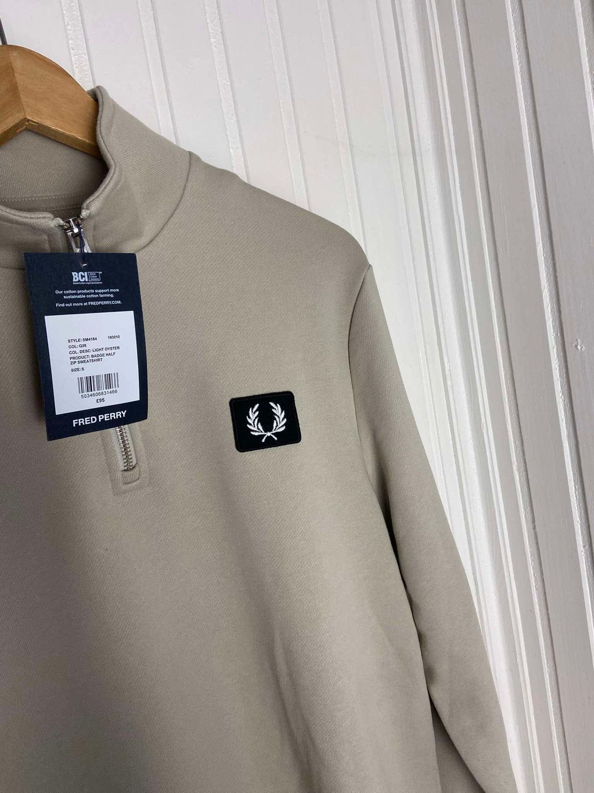 Fred Perry New sweatshirt Fred Perry 1/4 Zip Iight oyster size S Size US S / EU 44-46 / 1 - 5 Thumbnail