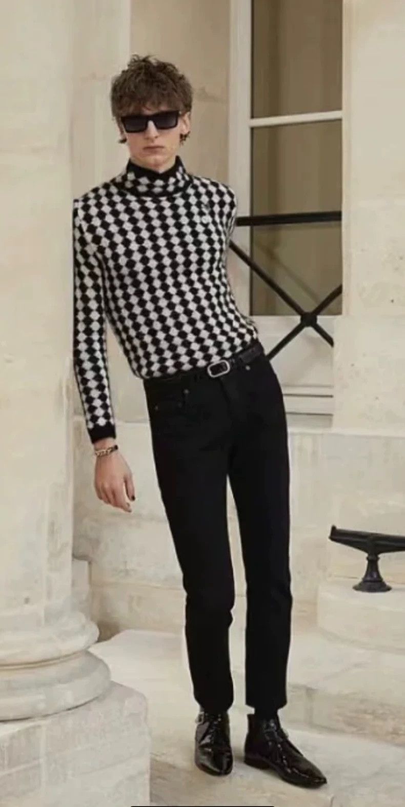 Yves Saint Laurent saint laurent Black and white diamond brooch sweater 2501-N Size US L / EU 52-54 / 3 - 3 Thumbnail