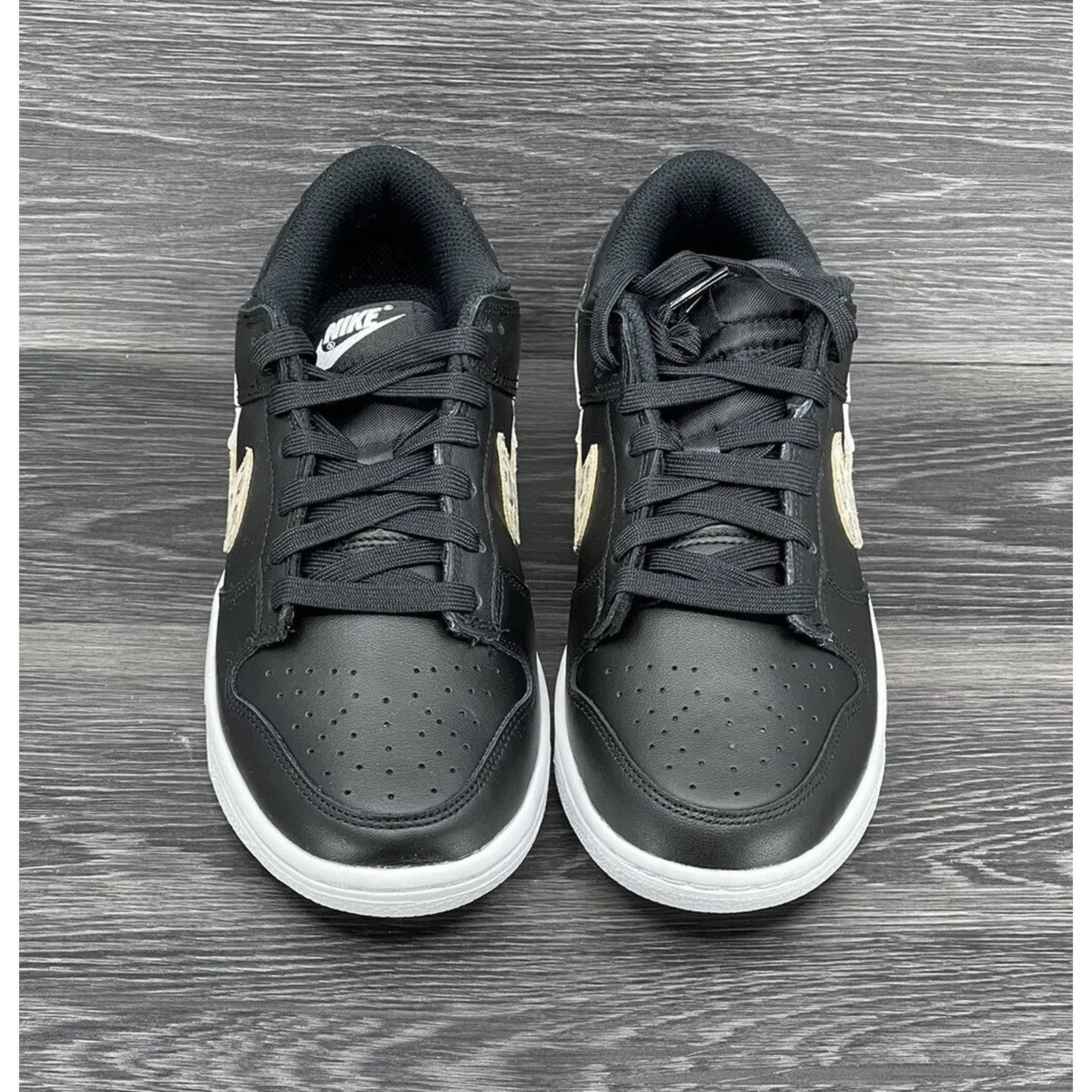 Nike WMNS Nike Dunk Low "Primal Black" | Size 7W [new] DD7099-001 Size US 7 / IT 37 - 2 Thumbnail