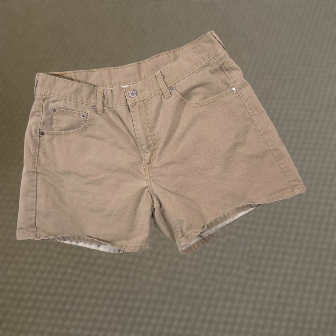 Levi's VINTAGE Levi's Shorts Womens 14 Khaki Cotton Five Pocket Twill Mid Rise Zip Fly Size 36" / US 14 / IT 50 - 1 Thumbnail