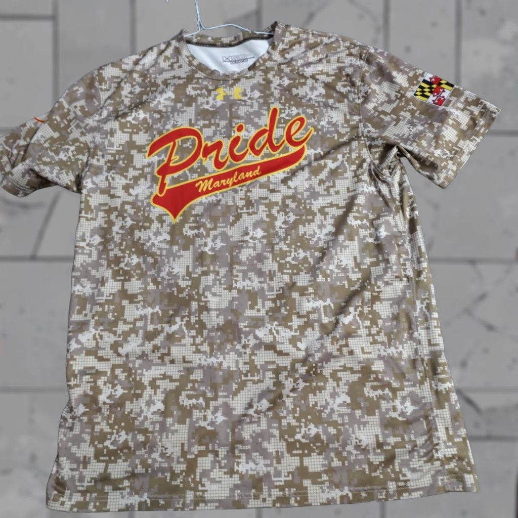 Under Armour Under Armour Maryland Pride T-shirt M Beige Camouflage Double-Sided Performance Pullover Short Sleeve Crew Neck Unisex Adults HeatGear Size US M / EU 48-50 / 2 - 1 Thumbnail