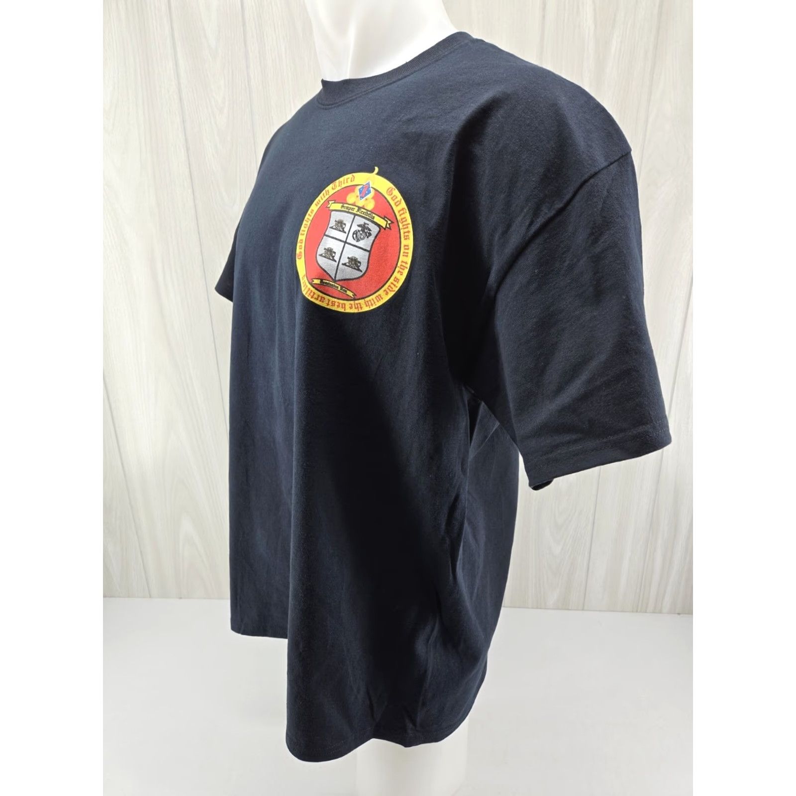 Vintage USMC 3rd Battalion Semper Flexibilis Marines Division T-Shirt XL MV Sport Men Black Short Sleeve Crew Neck Logo USMC Military 90s? Size US XL / EU 56 / 4 - 4 Thumbnail