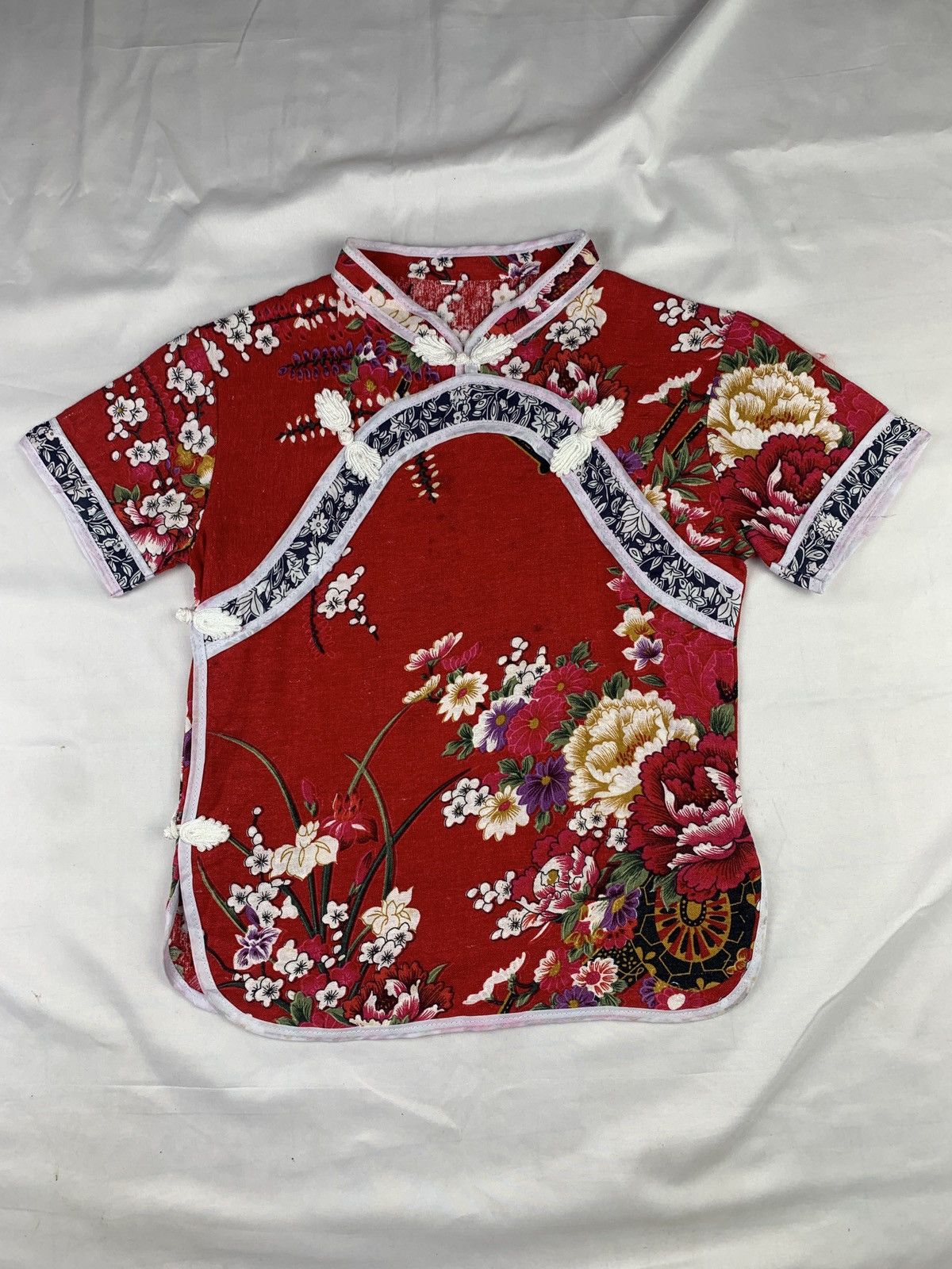 Japanese Brand Chinese Beautifully Flower Art Graphic Knotted Cheongsam Top Size XS / US 0-2 / IT 36-38 - 1 Thumbnail