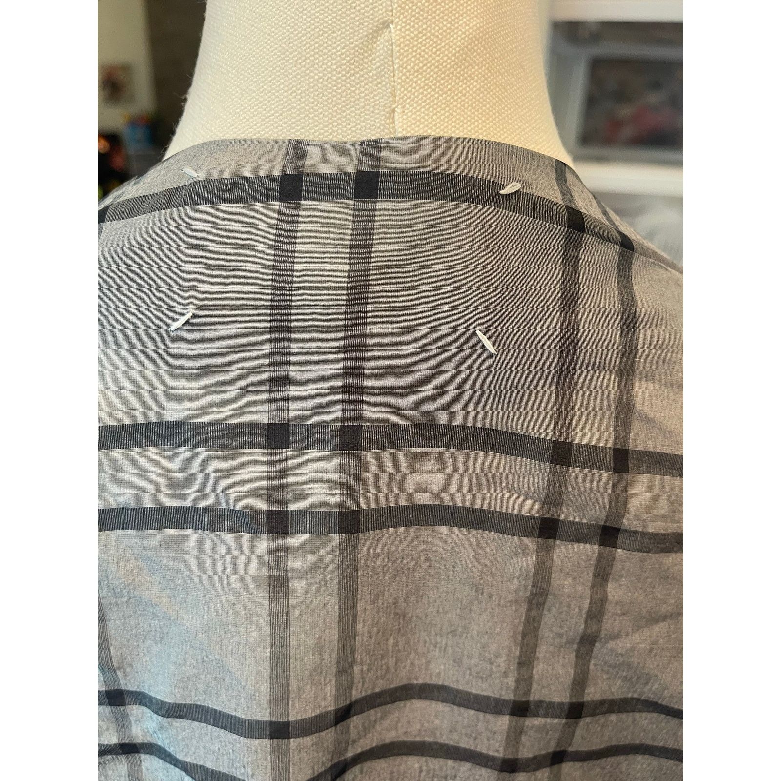 Maison Margiela Maison Margiela Plaid/Velvet Midi Dress, Size 40 NWT Size S / US 4 / IT 40 - 9 Thumbnail