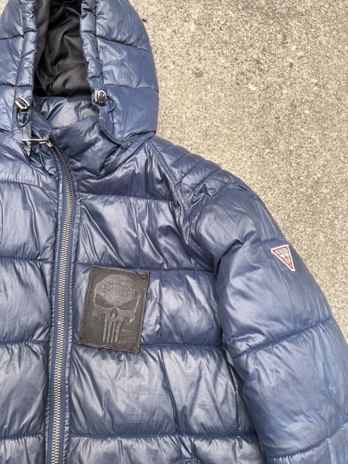 Guess Guess Hooded Puffer Jacket Custom Rework Punisher Patch Size US XL / EU 56 / 4 - 4 Thumbnail