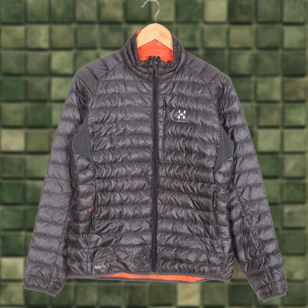 Vintage Haglöfs ESSENS II Down Jacket Women L PERTEX QUANTUM MJ6370 Grey Quilted Down Jacket Women L Grey 90s; Modern; Travel Mens/Womens Size L / US 10 / IT 46 - 1 Thumbnail