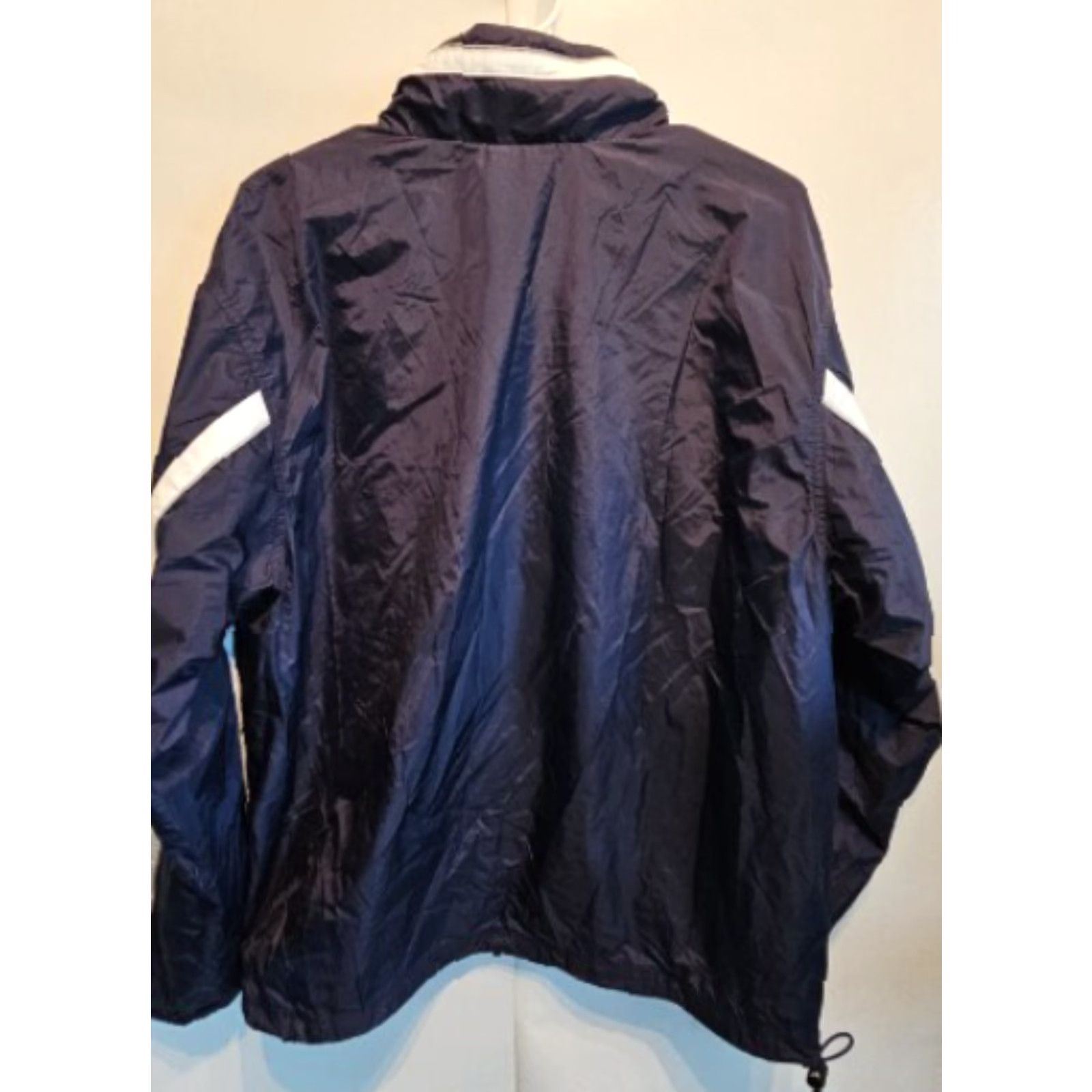 Adidas VINTAGE adidas Coat Windbreaker Full Zip 3 Stripe Mens Medium Blue Nylon Full Zip Embroidered Logo Shirt? Size US M / EU 48-50 / 2 - 7 Thumbnail