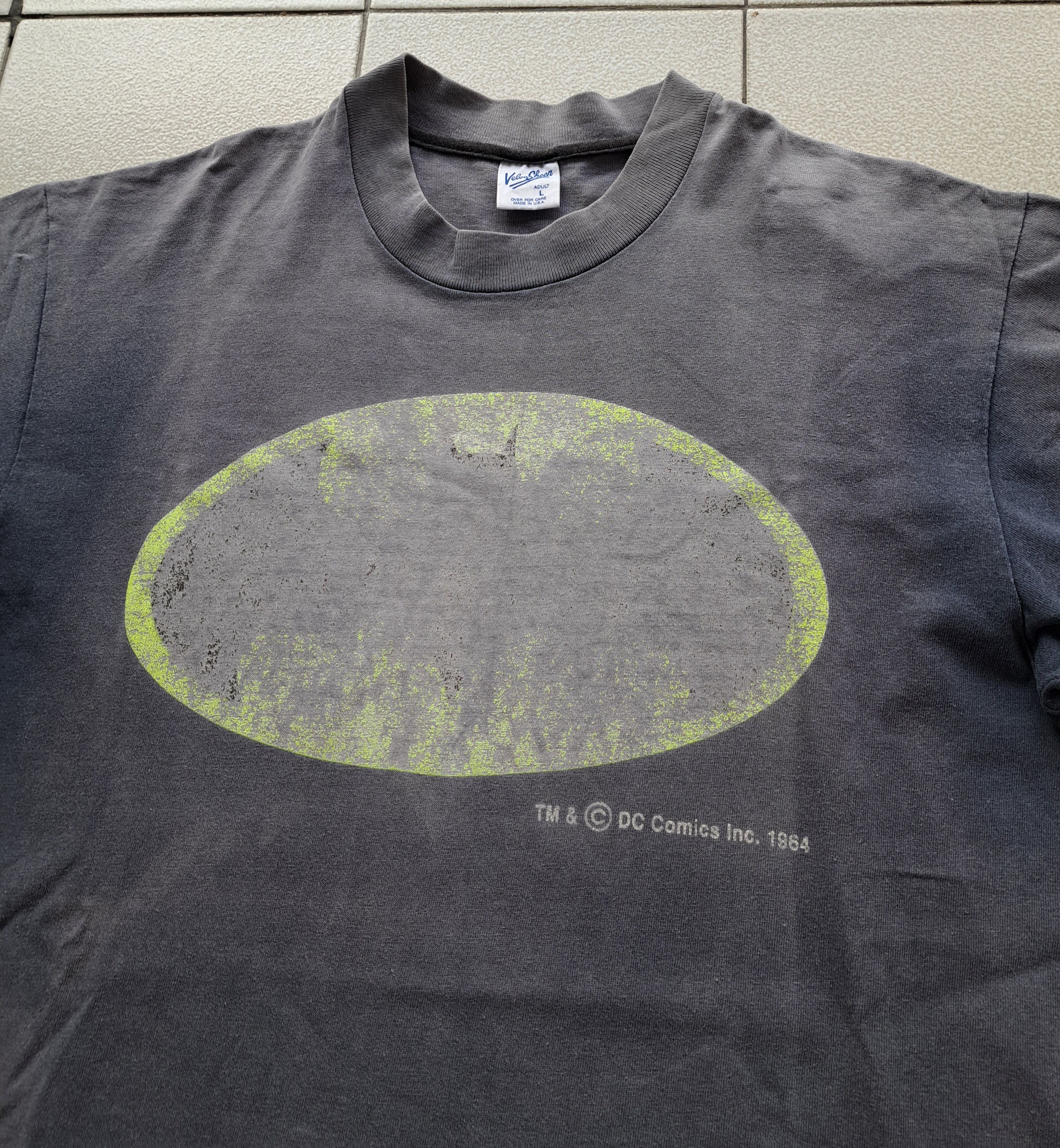 Velva Sheen Vintage Batman DC Sun-faded T-Shirt Size US L / EU 52-54 / 3 - 2 Thumbnail