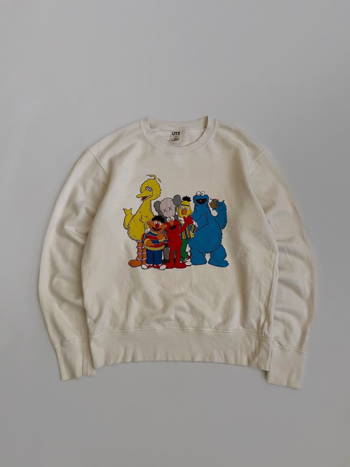 Kaws × Uniqlo Kaws x Uniqlo sweatshirt Size US S / EU 44-46 / 1 - 1 Thumbnail