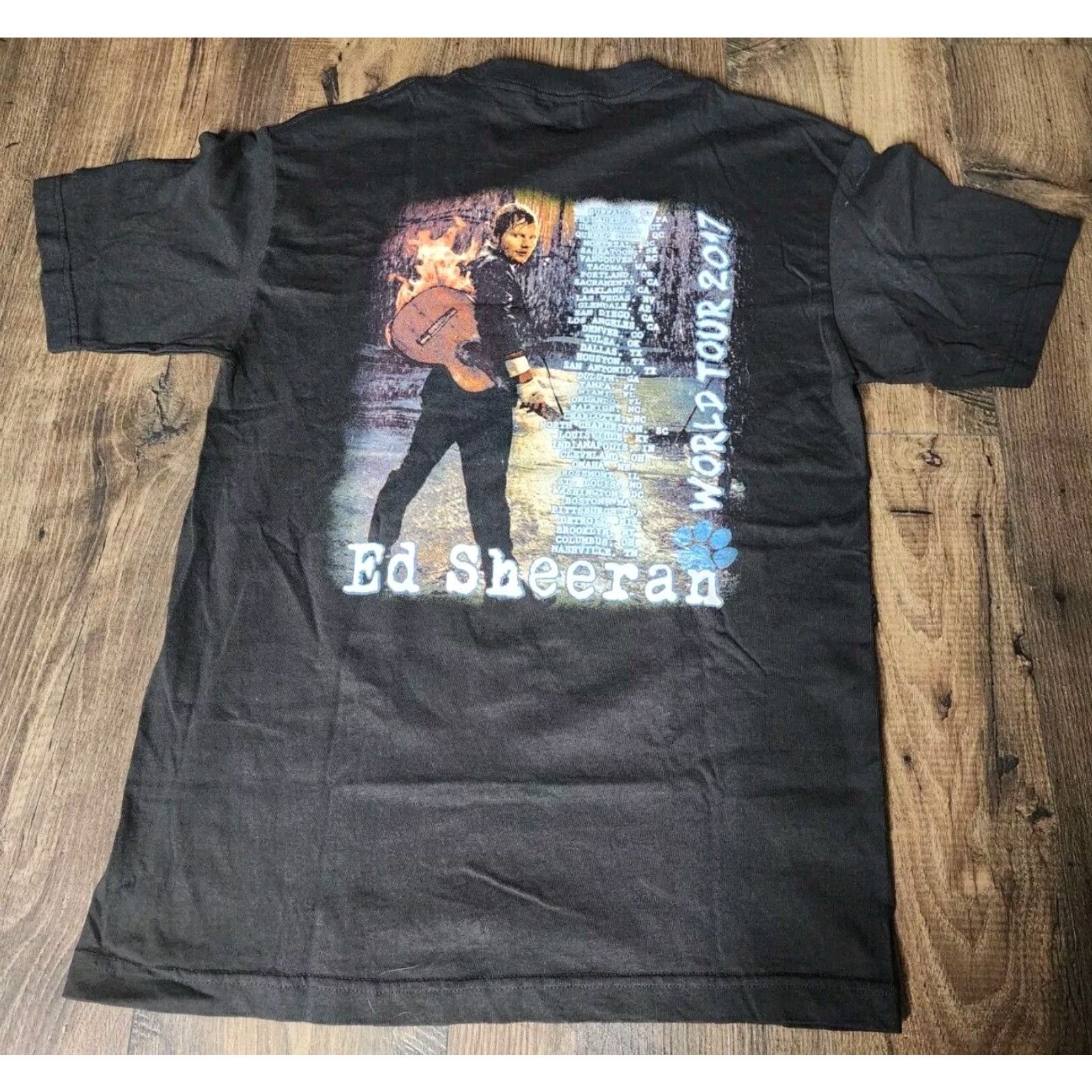 Vintage Ed Sheeran Divide World Tour 2017 Concert T Shirt Black Mens Medium Alstyle Cotton Band Tee Size US M / EU 48-50 / 2 - 2 Thumbnail