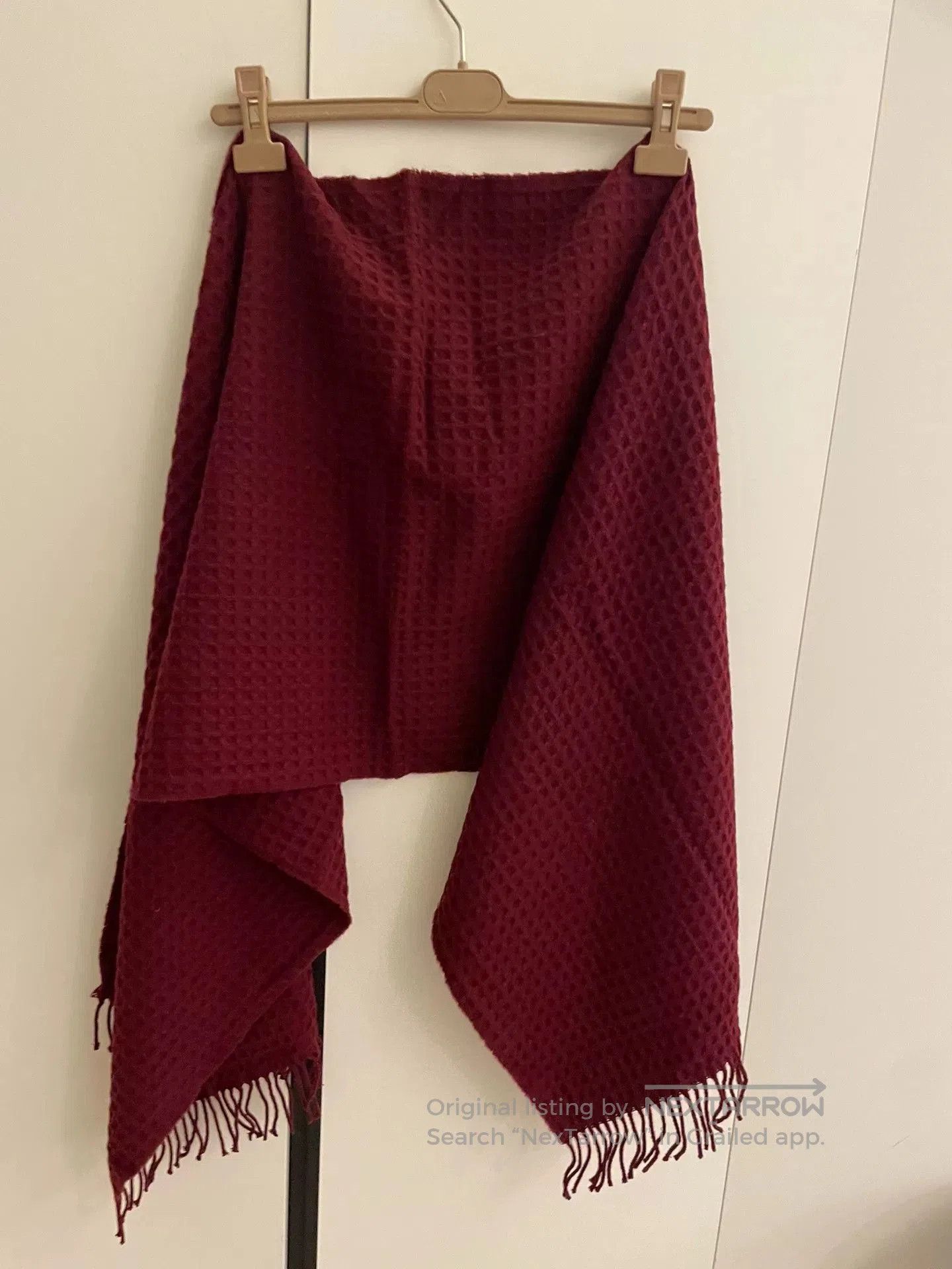 Johnstons Of Elgin Johnstons of Elgin Cashmere Scarf/Shawl. Size ONE SIZE - 2 Thumbnail