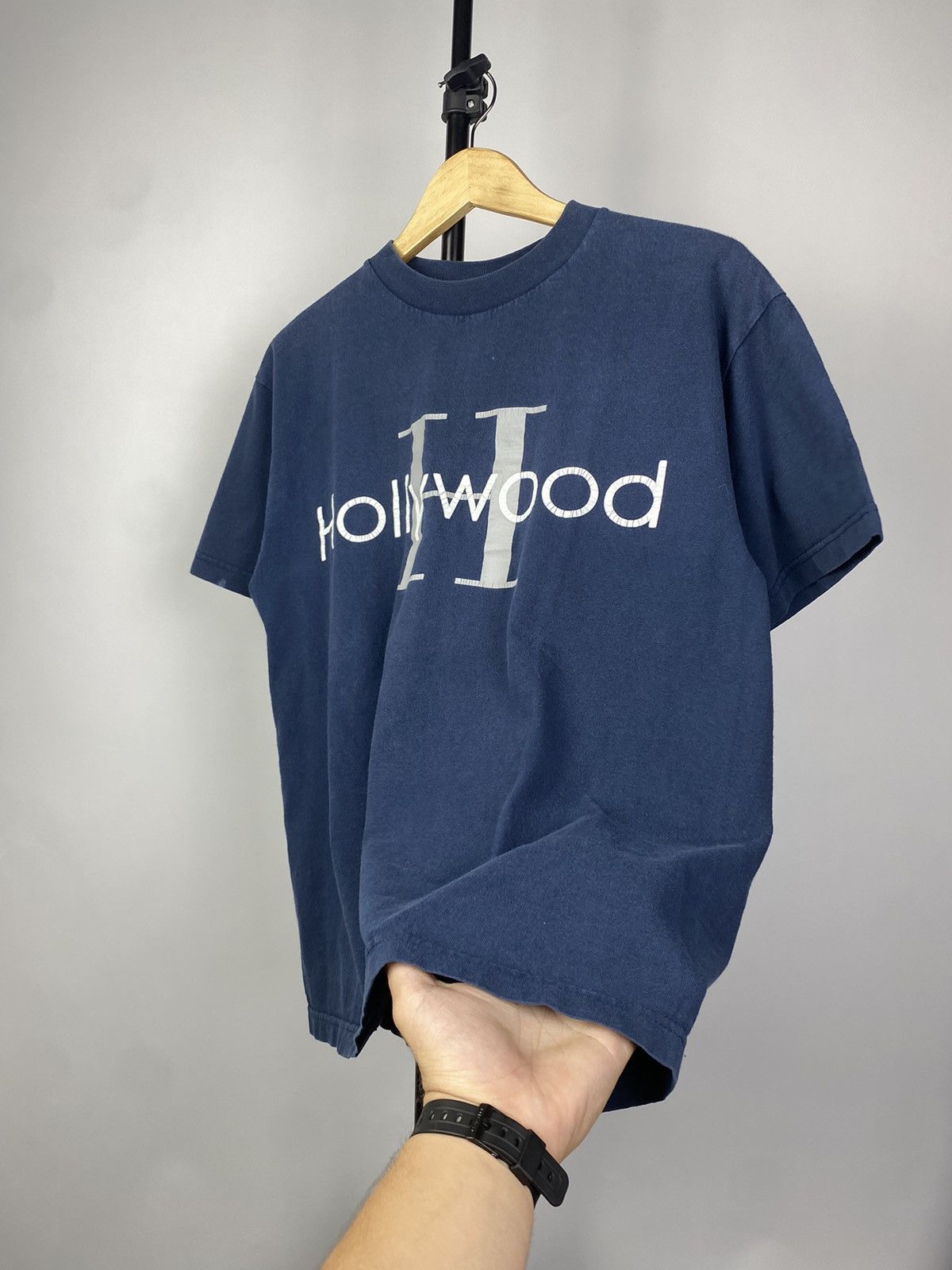 Vintage Vintage Hollywood USA Big logo Vintage T-Shirt Size US S / EU 44-46 / 1 - 5 Thumbnail