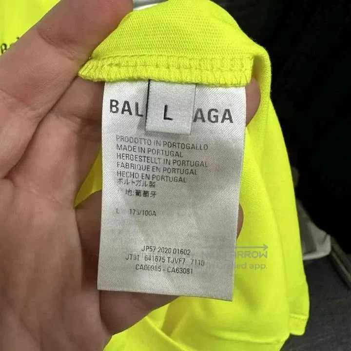 Balenciaga Balenciaga Coca-Cola Yellow Short Sleeve Tee. Size US L / EU 52-54 / 3 - 5 Thumbnail