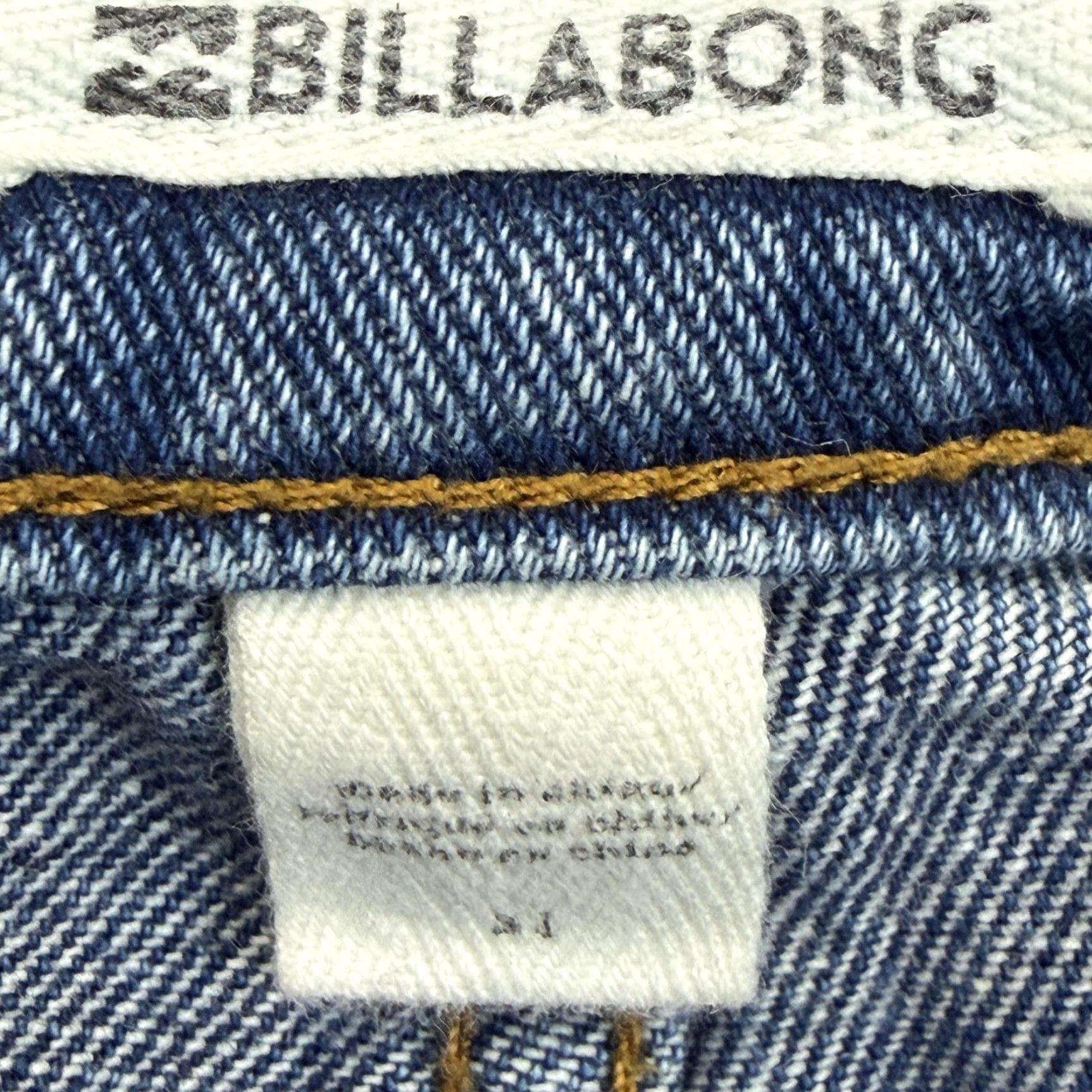 Billabong VINTAGE Billabong Denim Skirt Womens Large Blue Distressed Raw Hem Mini Jeans Casual Size 36" / US 14 / IT 50 - 3 Thumbnail