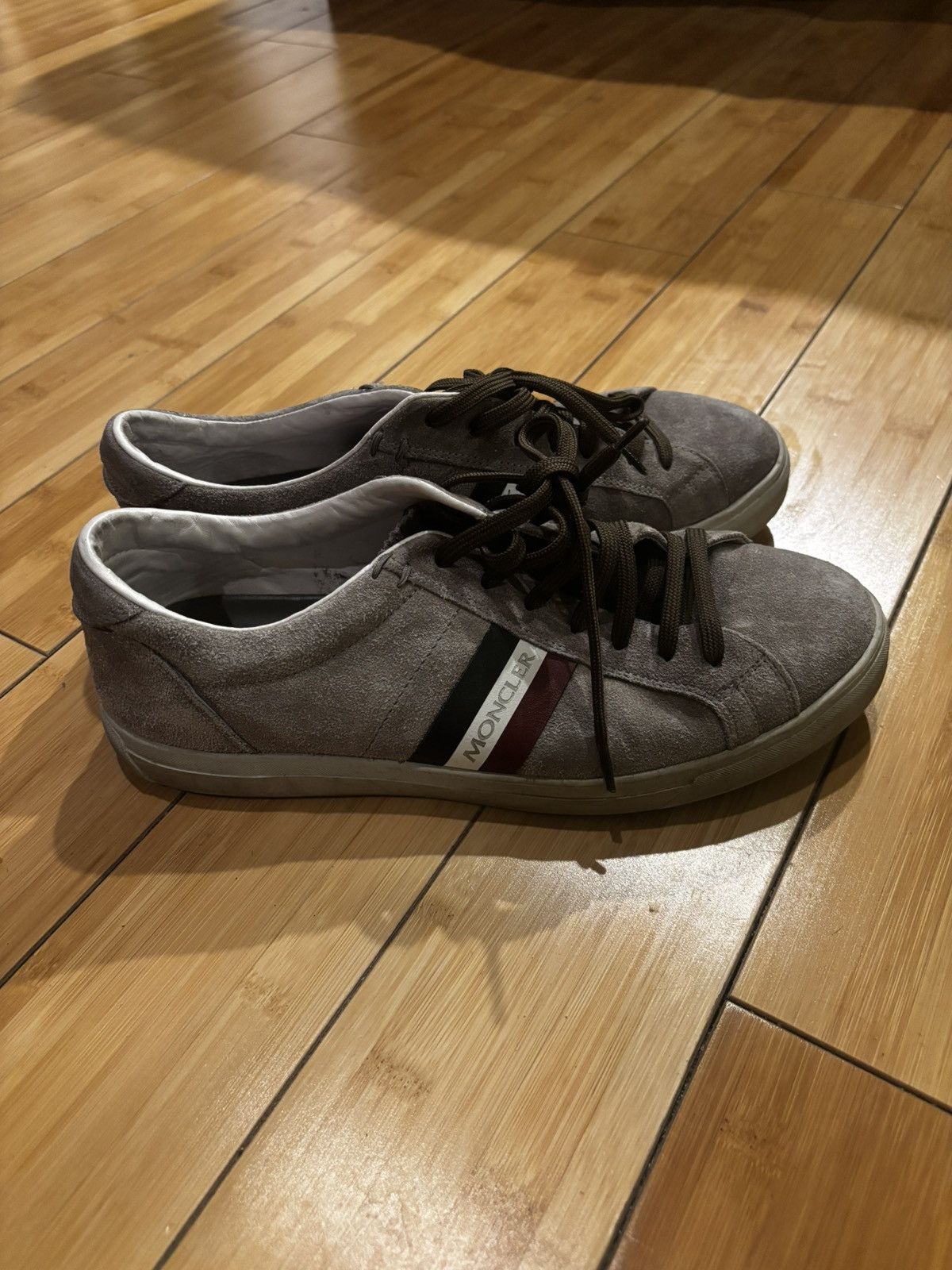 Moncler Men’s gray suede sneakers.mf0703 Size US 7 / EU 40 - 4 Thumbnail