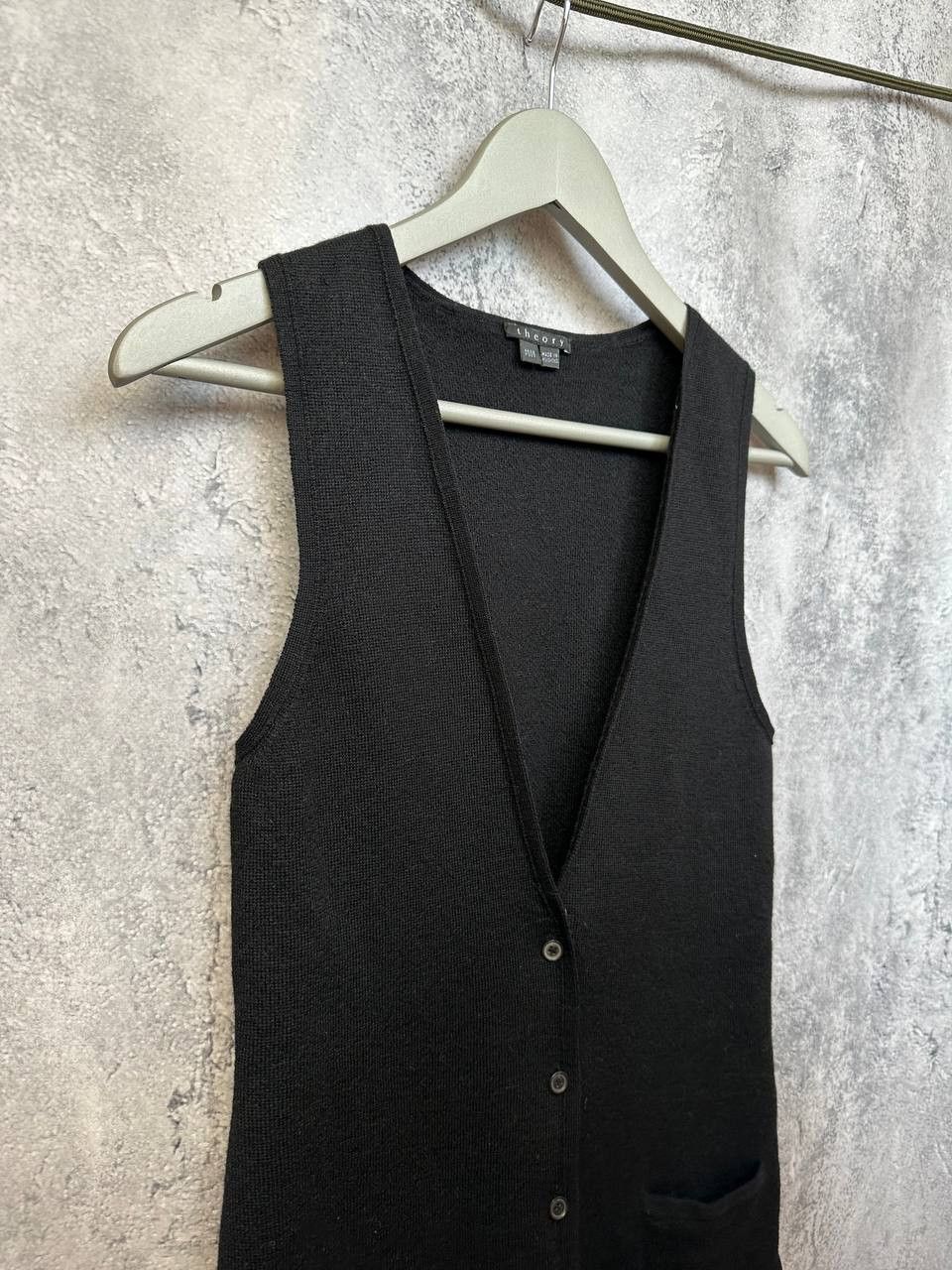 Theory Theory Carrano Harmonize 100% Wool Black Button Vest Sweater Size M / US 6-8 / IT 42-44 - 4 Thumbnail