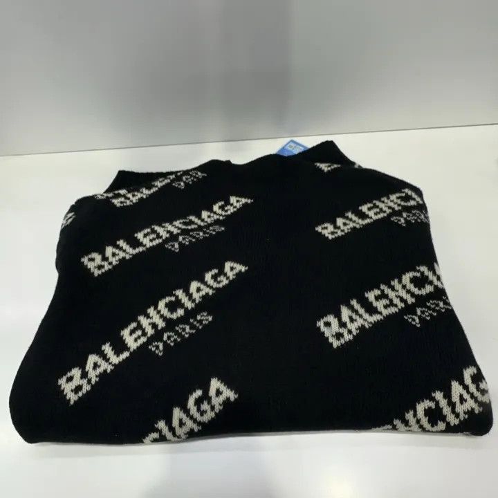 Balenciaga Balenciaga Balenciaga Logo Print Long Sleeve Knitwear -250 Size US S / EU 44-46 / 1 - 8 Thumbnail