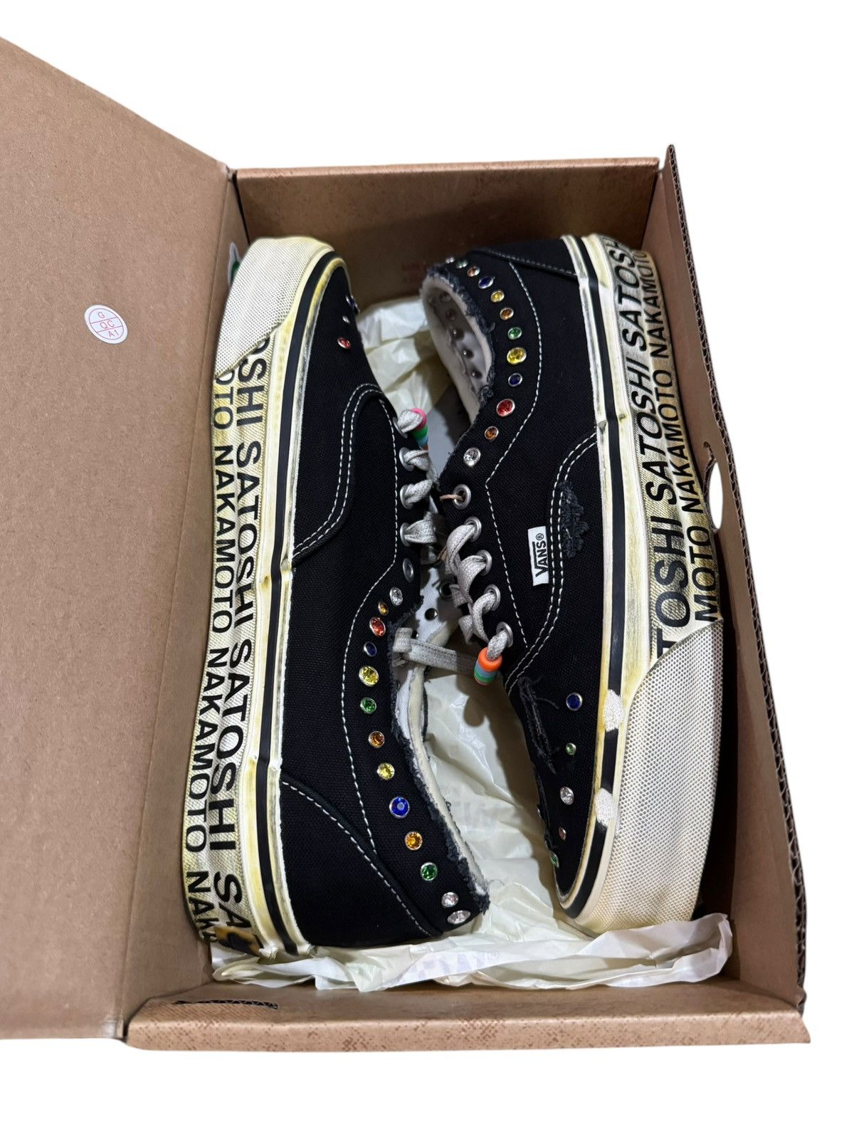 Satoshi Nakamoto × Vans Vans OTW Era 95 Satoshi Nakamoto Round Lucky Charm Size US 9.5 / EU 42-43 - 1 Thumbnail