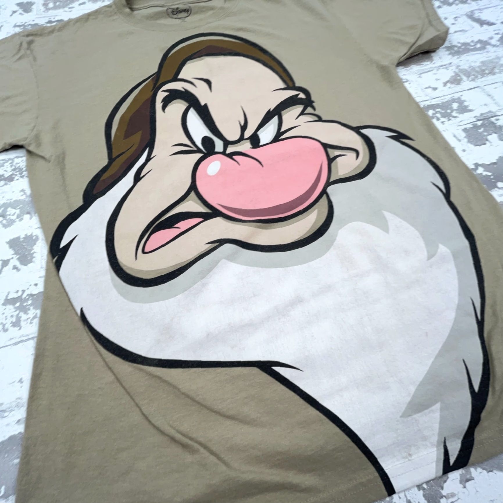 Disney Disney Shirt Men Large Brown Tan Grumpy Tee All Over Print Walt World Vintage No Size US L / EU 52-54 / 3 - 6 Thumbnail