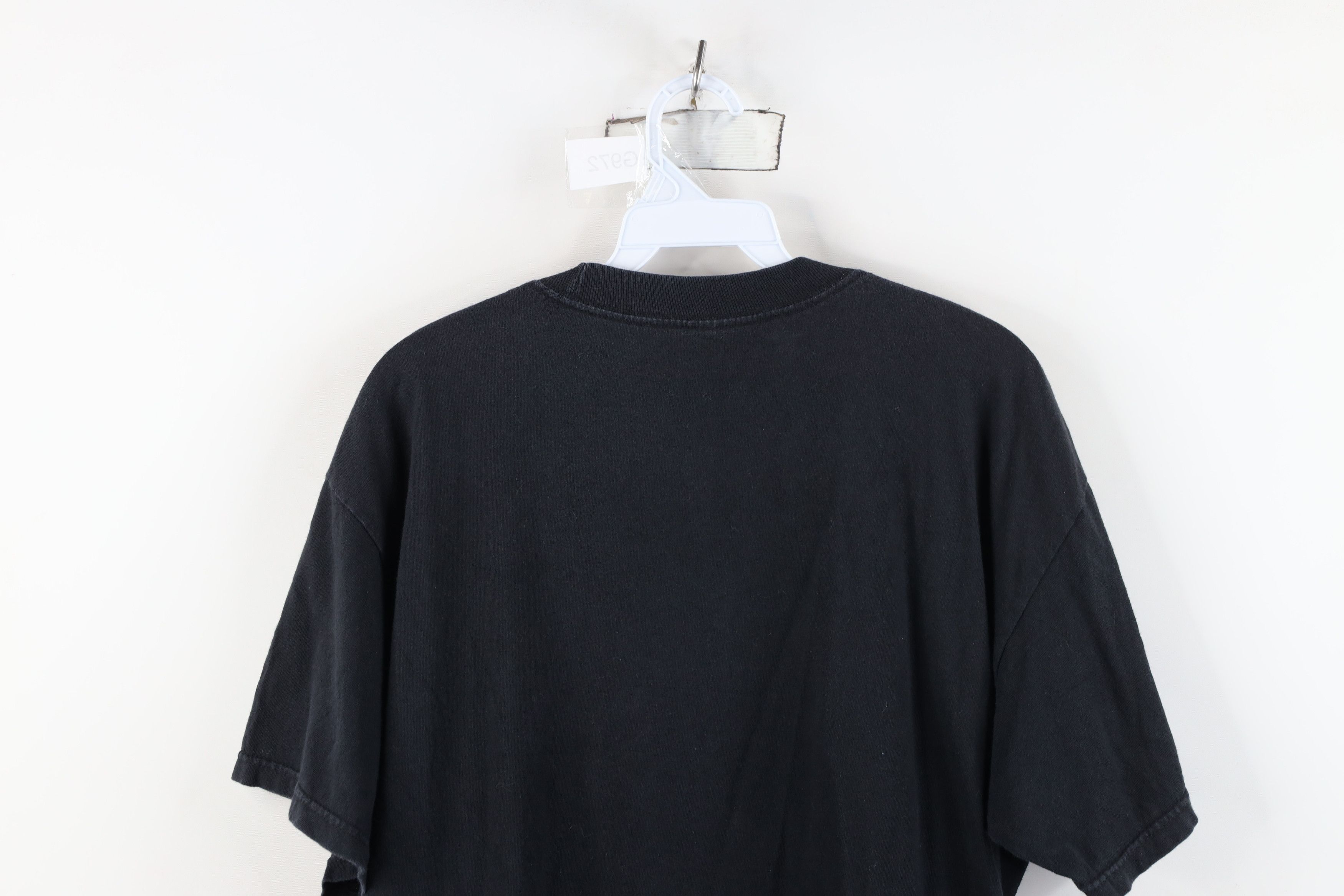 Vintage Vintage Y2K Streetwear Sick and Twisted Skull T-Shirt Black Size US L / EU 52-54 / 3 - 12 Thumbnail
