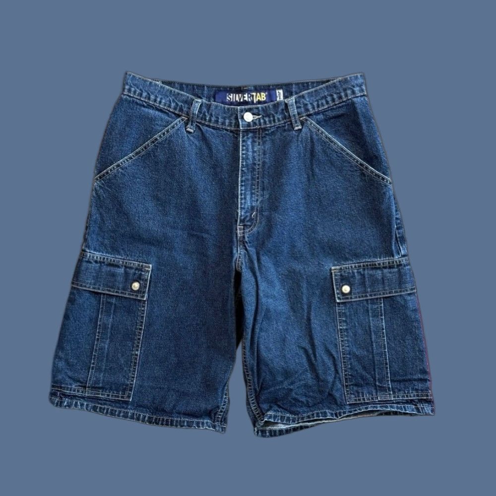 VINTAGE Levi’s Silvertab Denim Short (Size 33) Baggy Y2K Hip Hop Skater Men Short - Blue Regular Fit Zip Closure