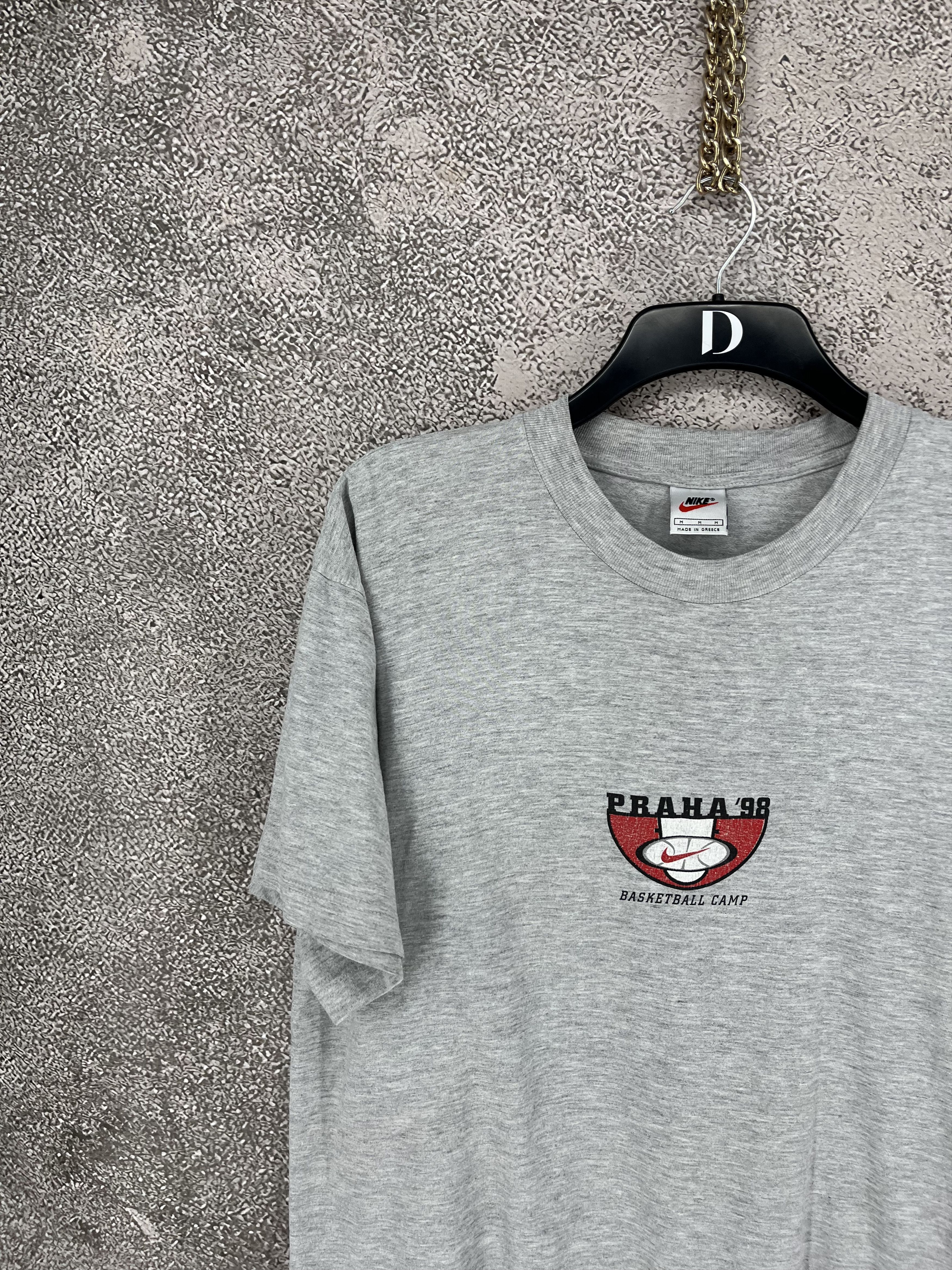Nike Vintage 90s Praha 98 Basketball Camp T-Shirt M Grey Size US M / EU 48-50 / 2 - 4 Thumbnail