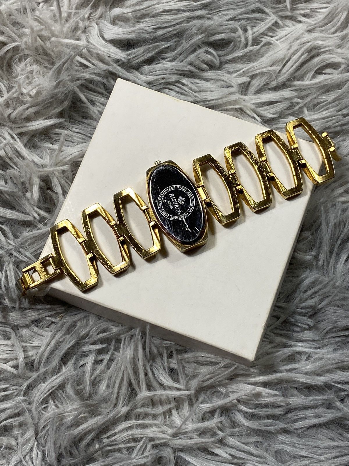 Japanese Brand × Jewelry × Vintage Golden Fashion Bracelet Watch - Japanese Brand Size ONE SIZE - 4 Thumbnail