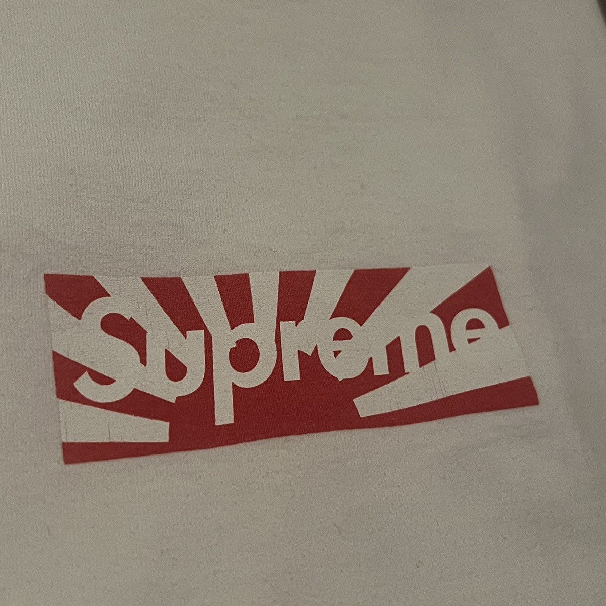 Supreme Supreme Japan Relief Box Logo Tee Rising sun bogo t shirt Size US XL / EU 56 / 4 - 6 Thumbnail