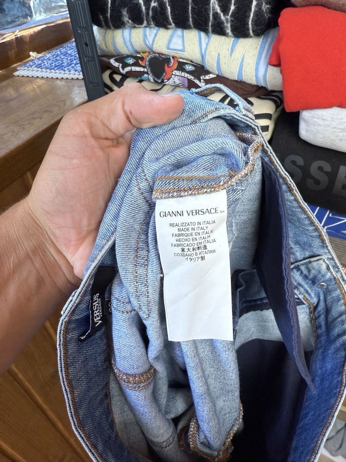 Versace Versus Versace Distressed Faded Colour Denim Jeans Pants Size US 28 / EU 44 - 12 Thumbnail