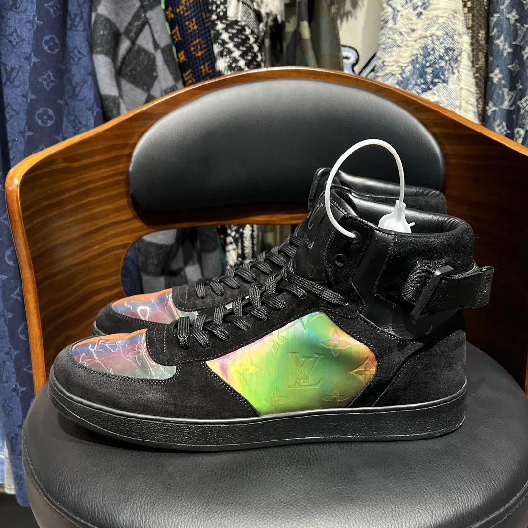 Louis Vuitton LV Rivoli Monogram 9 Black Leather Like New Size US 9 / EU 42 - 6 Thumbnail