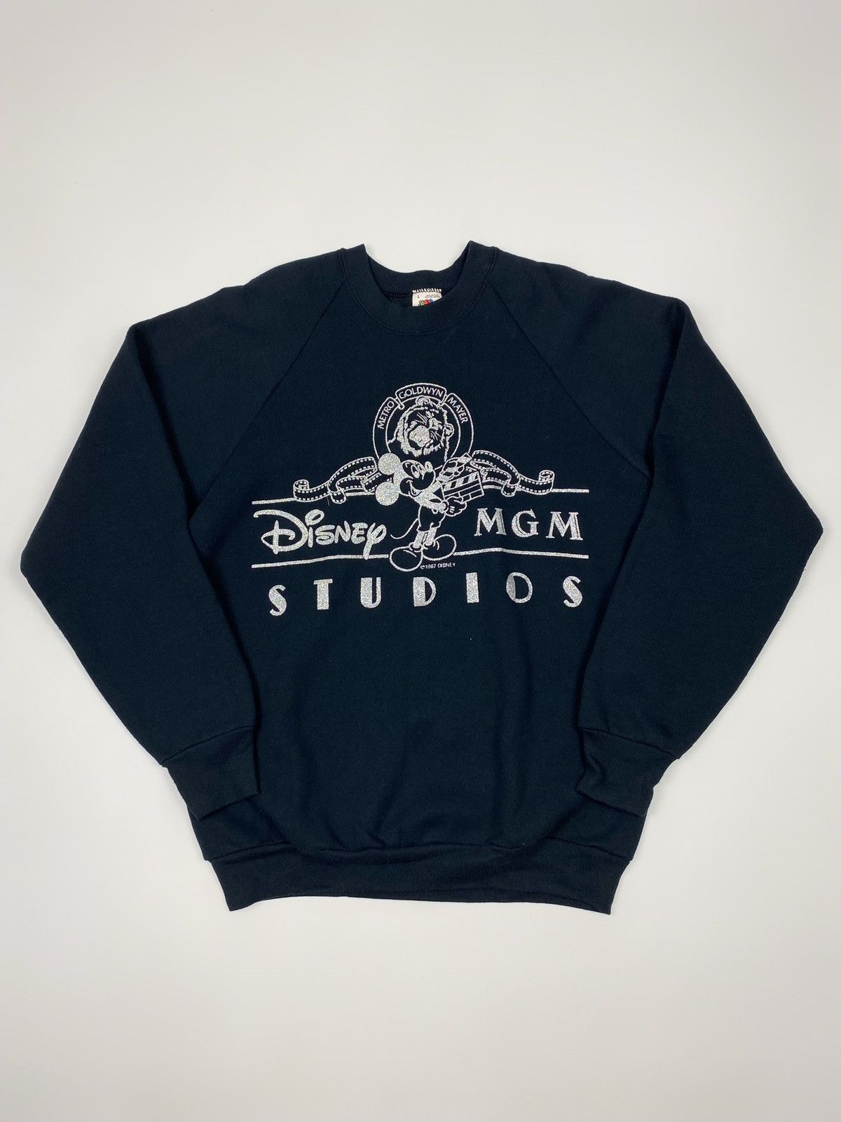 Disney 1980’s Vintage Disney MGM Studios Shiny Graphic Sweatshirt Size US L / EU 52-54 / 3 - 1 Thumbnail