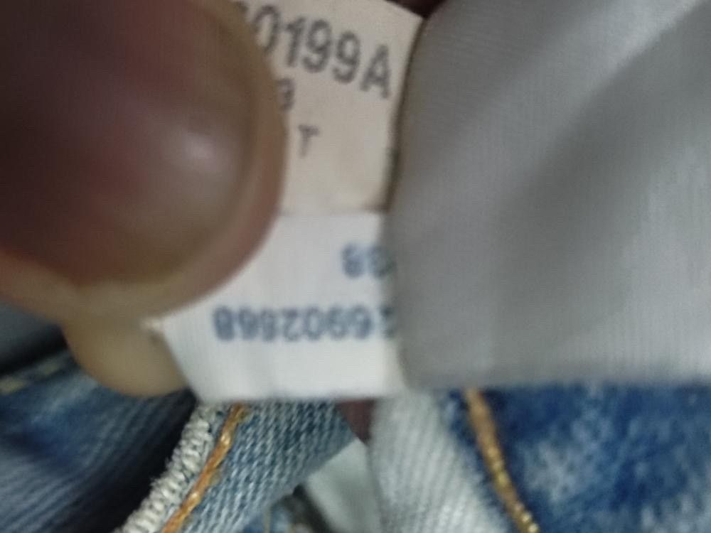 American Eagle Outfitters VINTAGE AMERICAN EAGLE BOOT CUT JEANS DISTRESSED STYLE Size US 33 - 12 Thumbnail