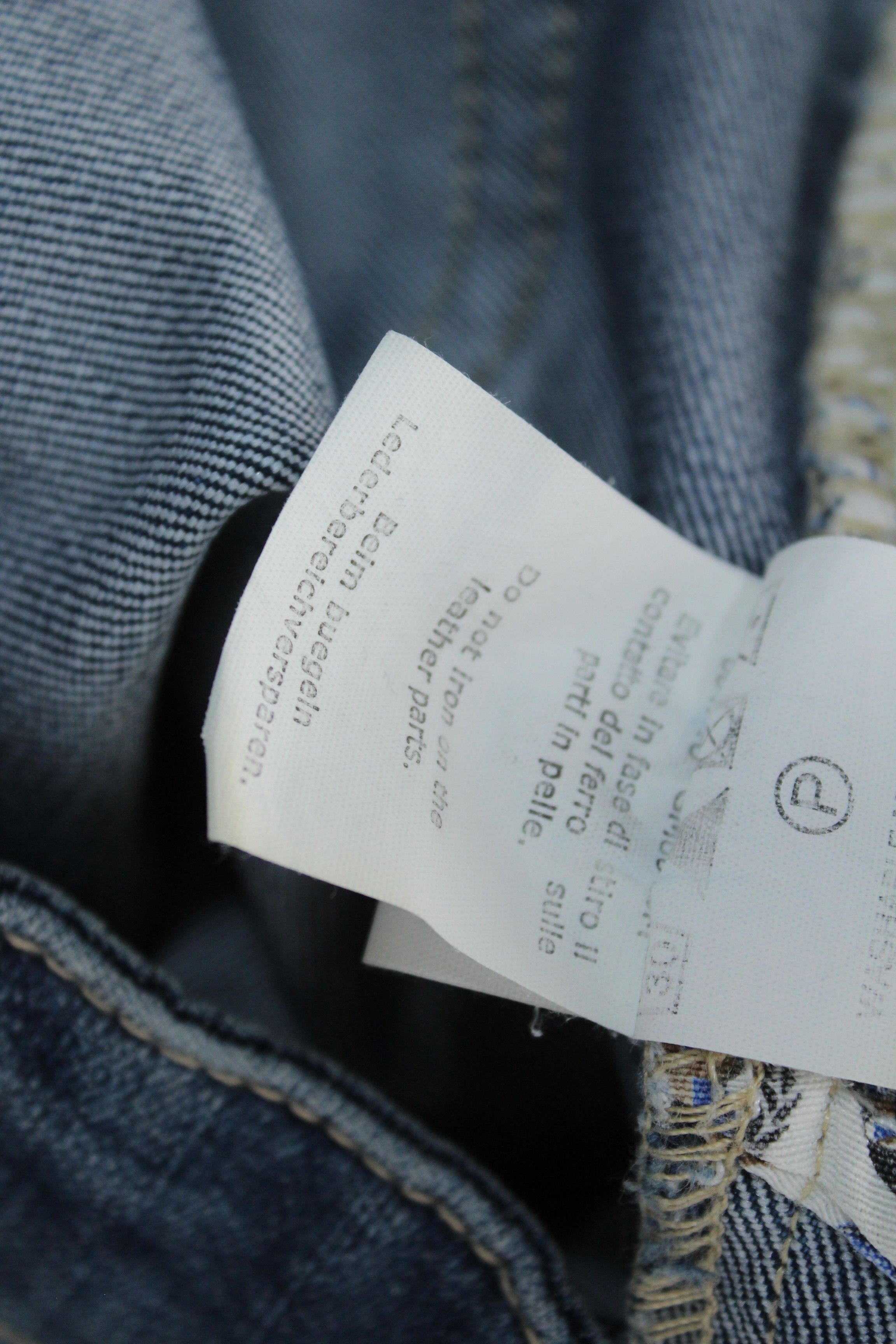 Iceberg Iceberg Indoor Big Logo Blue Distressed Denim Jeans Size 31 Size US 31 - 12 Thumbnail