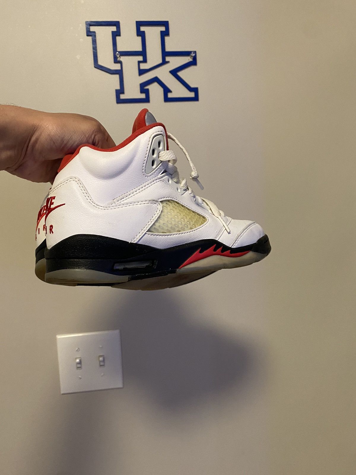 Jordan Brand × Nike Air Jordan 5 Retro 'Fire Red' 2020 - Size 4 Size US 5 / EU 37 - 4 Thumbnail
