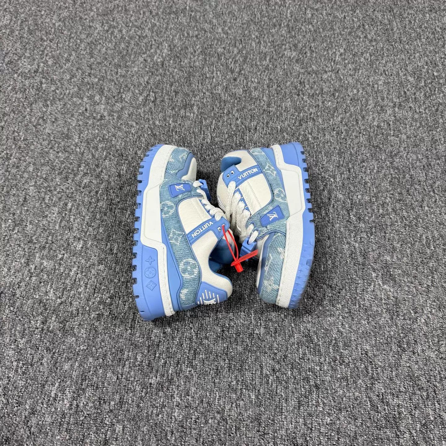 Louis Vuitton Louis Vuitton Pangding Denim Monogram Trainer 38 99 new Size US 7.5 / IT 37.5 - 4 Thumbnail