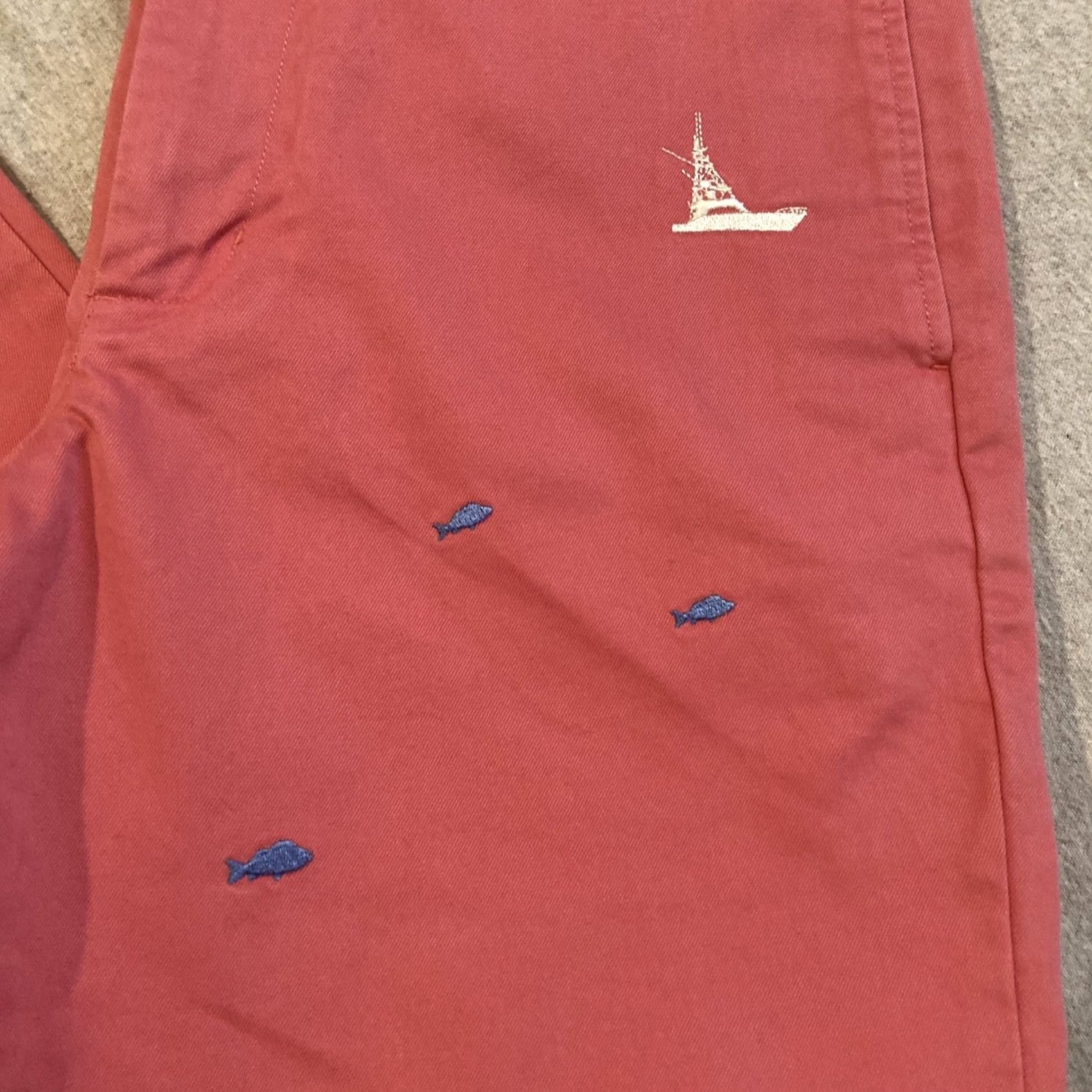 Vineyard Vines Vineyard Vines Club Pants Embroidered Fish & Boat Salmon Size 30X28 Mens Casual Chino Cotton Flat Front Size US 30 / EU 46 - 2 Thumbnail