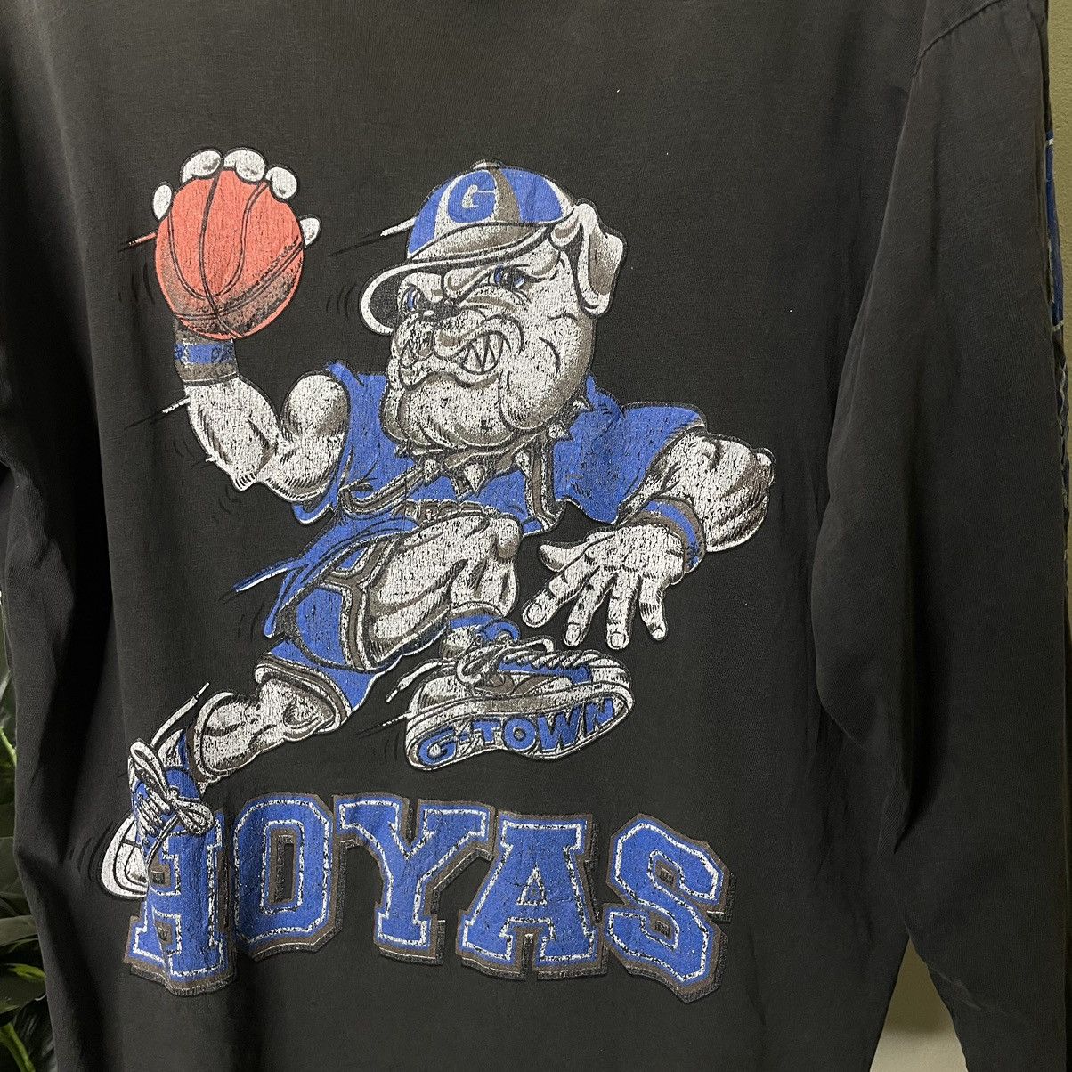 Vintage Vintage 1980s Georgetown Hoyas Sunfaded Distressed L/S Size US L / EU 52-54 / 3 - 2 Thumbnail