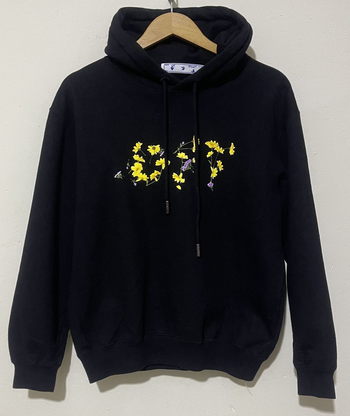 Off-White Off-White Cotton Floral Logo Hoodie Black Large Size L / US 10 / IT 46 - 1 Thumbnail