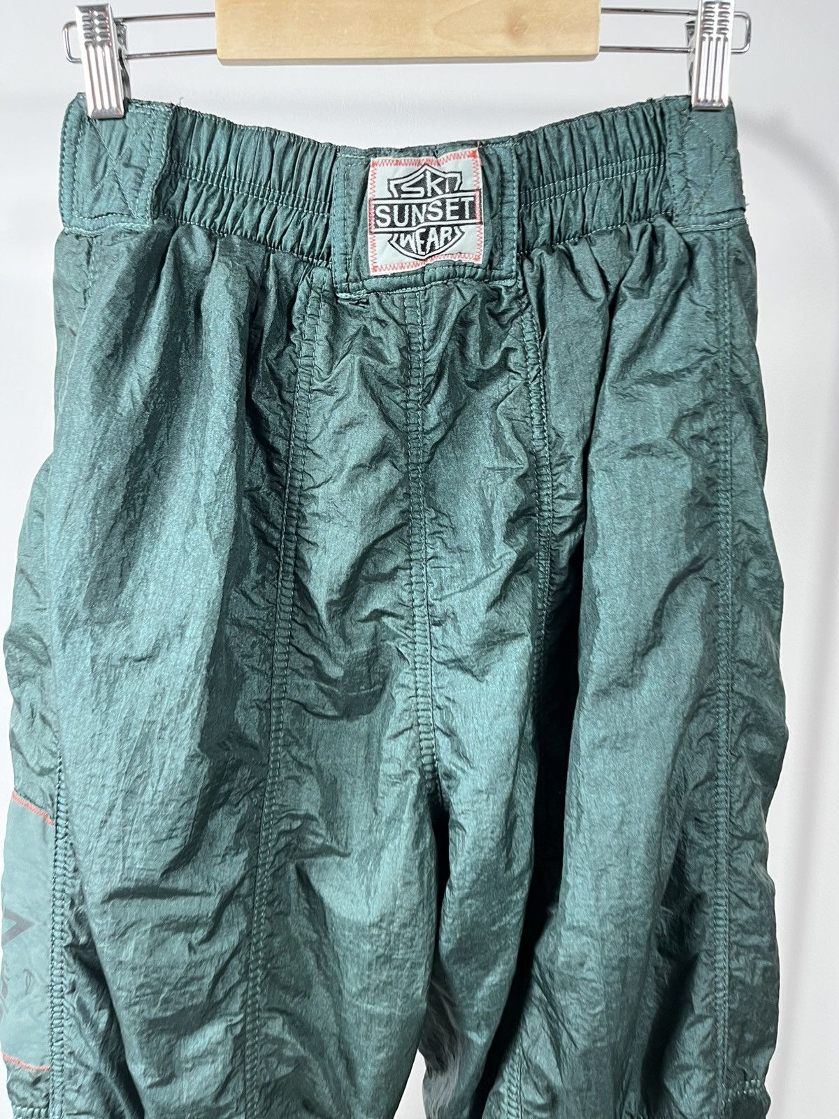 Vintage Vintage Ski Sunset Wear green nylon ski pants 50 Austria Size US 34 / EU 50 - 16 Thumbnail