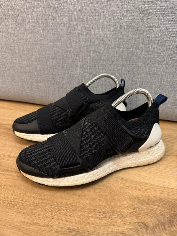 Adidas × Stella McCartney Adidas x Stella McCartney Wmns Ultraboost X Black Sneakers38 Size US 6.5 / IT 36.5 - 7 Thumbnail
