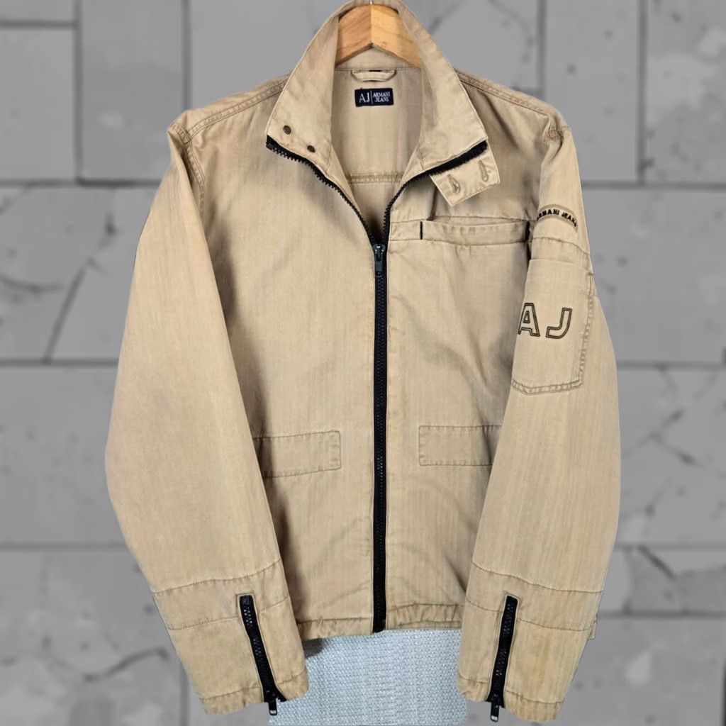 Vintage Armani Jeans Mens Trucker Jacket Full Zip Cotton Khaki Beige Large Size Casual, 100% Cotton, Stand-Up Collar, Pockets, Breathable, Regular Fit Size US 33 - 1 Thumbnail